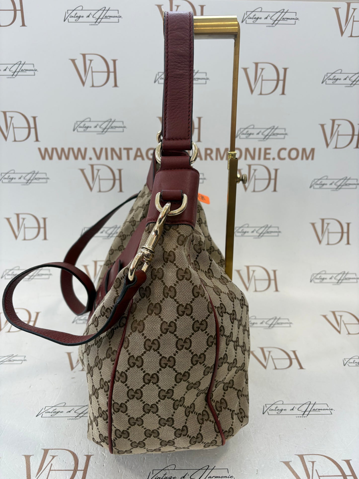 383448 - Gucci Sukey