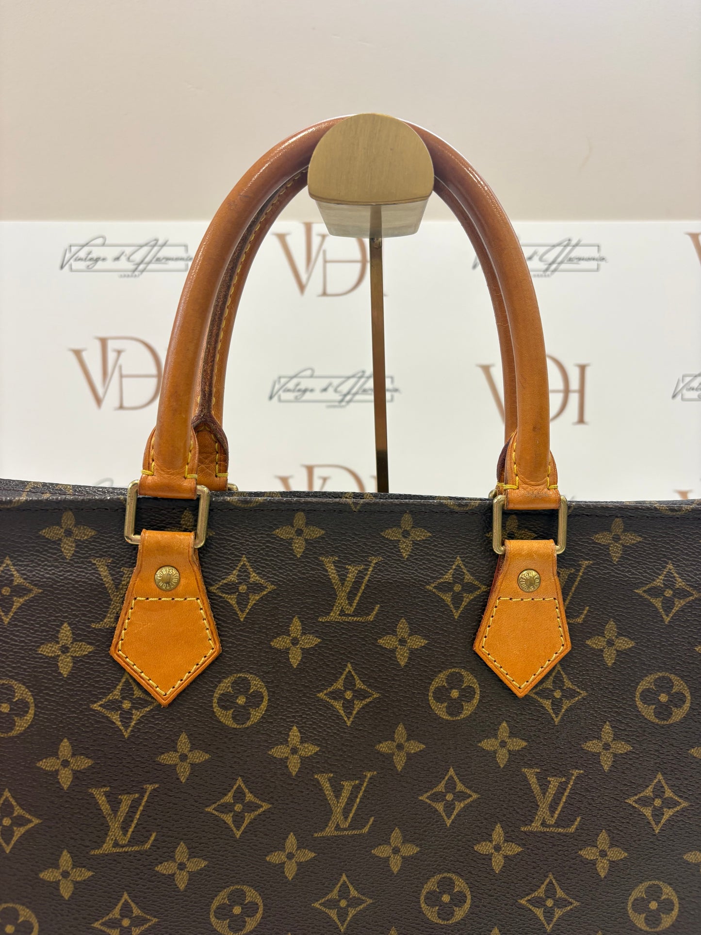 018786 - Louis Vuitton Sac Plat
