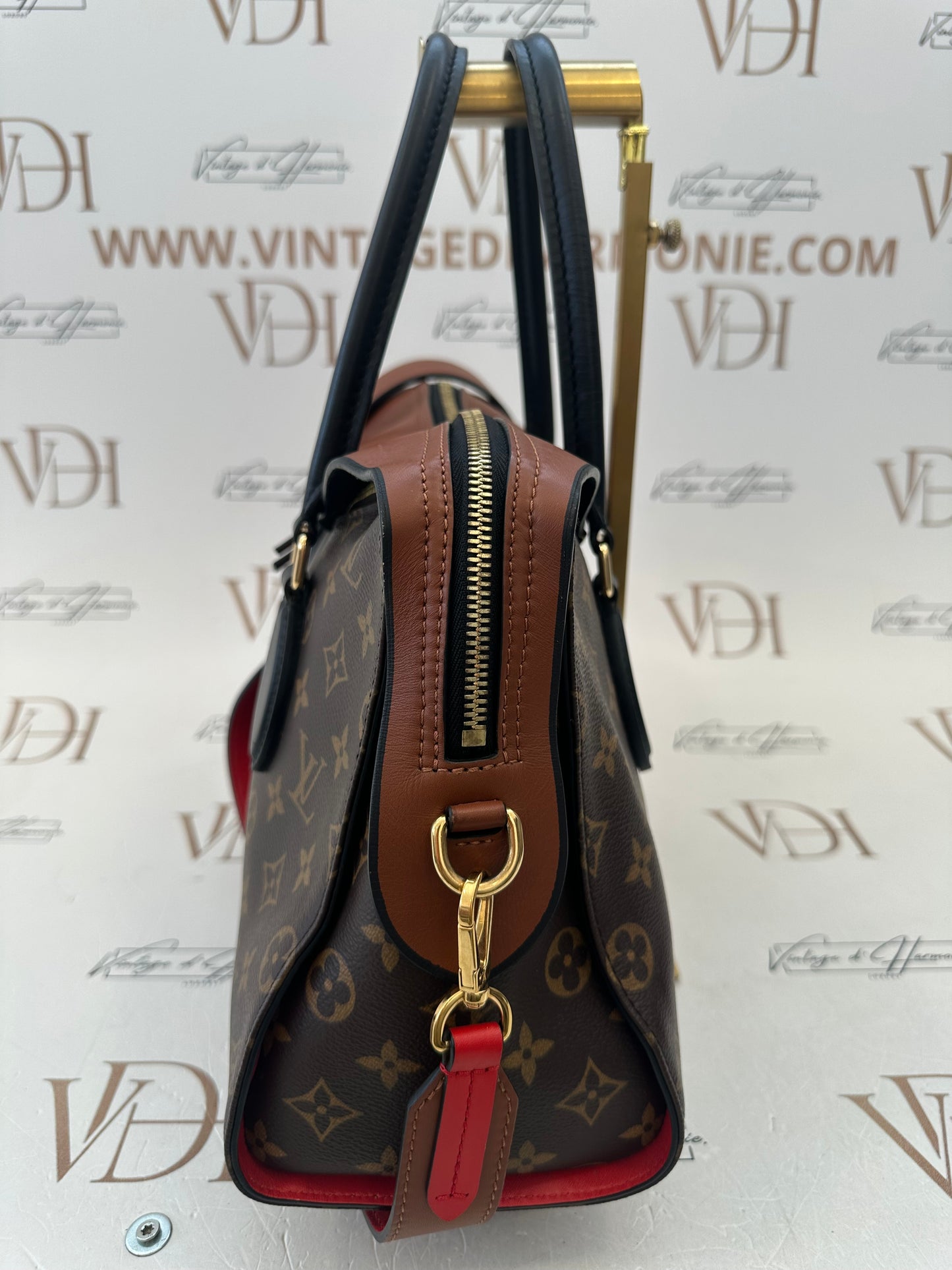 382557 - Louis Vuitton Tuileries