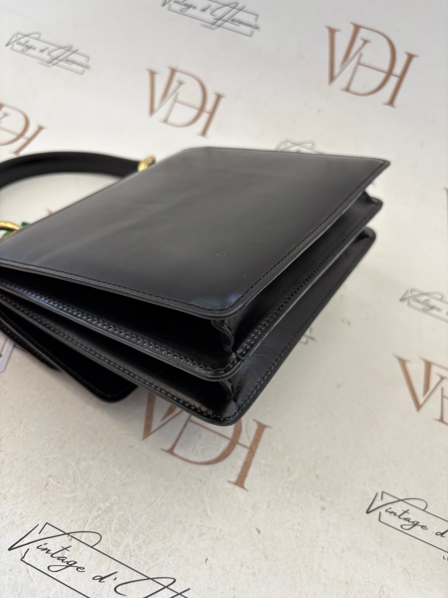 017099 - Céline Black