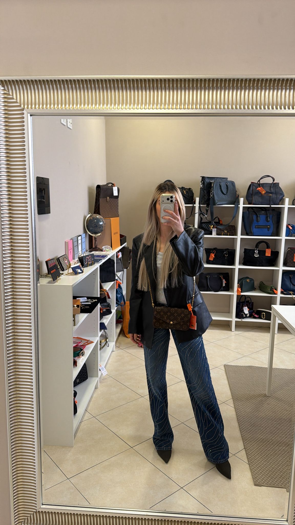 382564 - Louis Vuitton Felice