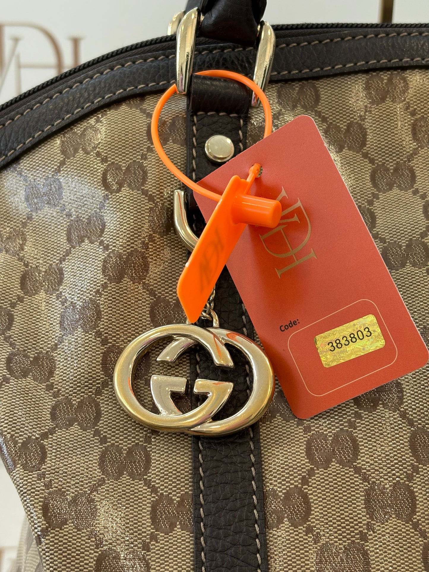 383803 - Gucci