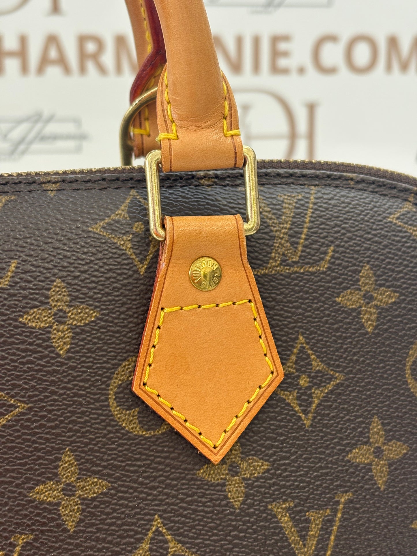 018538 - Louis Vuitton Alma