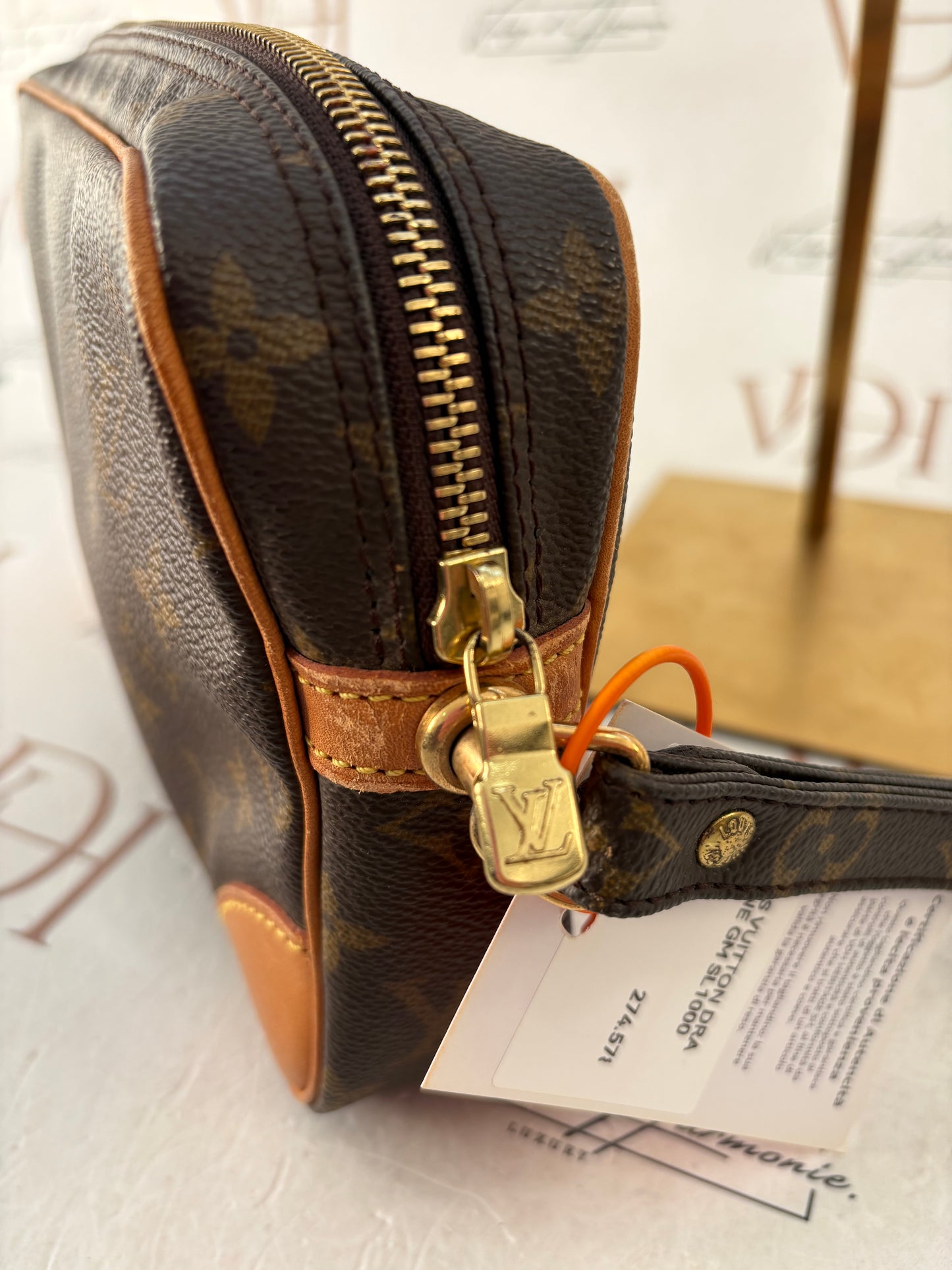018939 - Louis Vuitton Dragonne GM