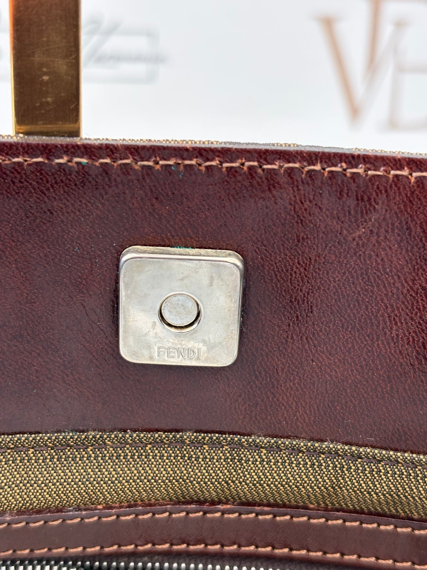 017084 - Fendi Brown Zucca