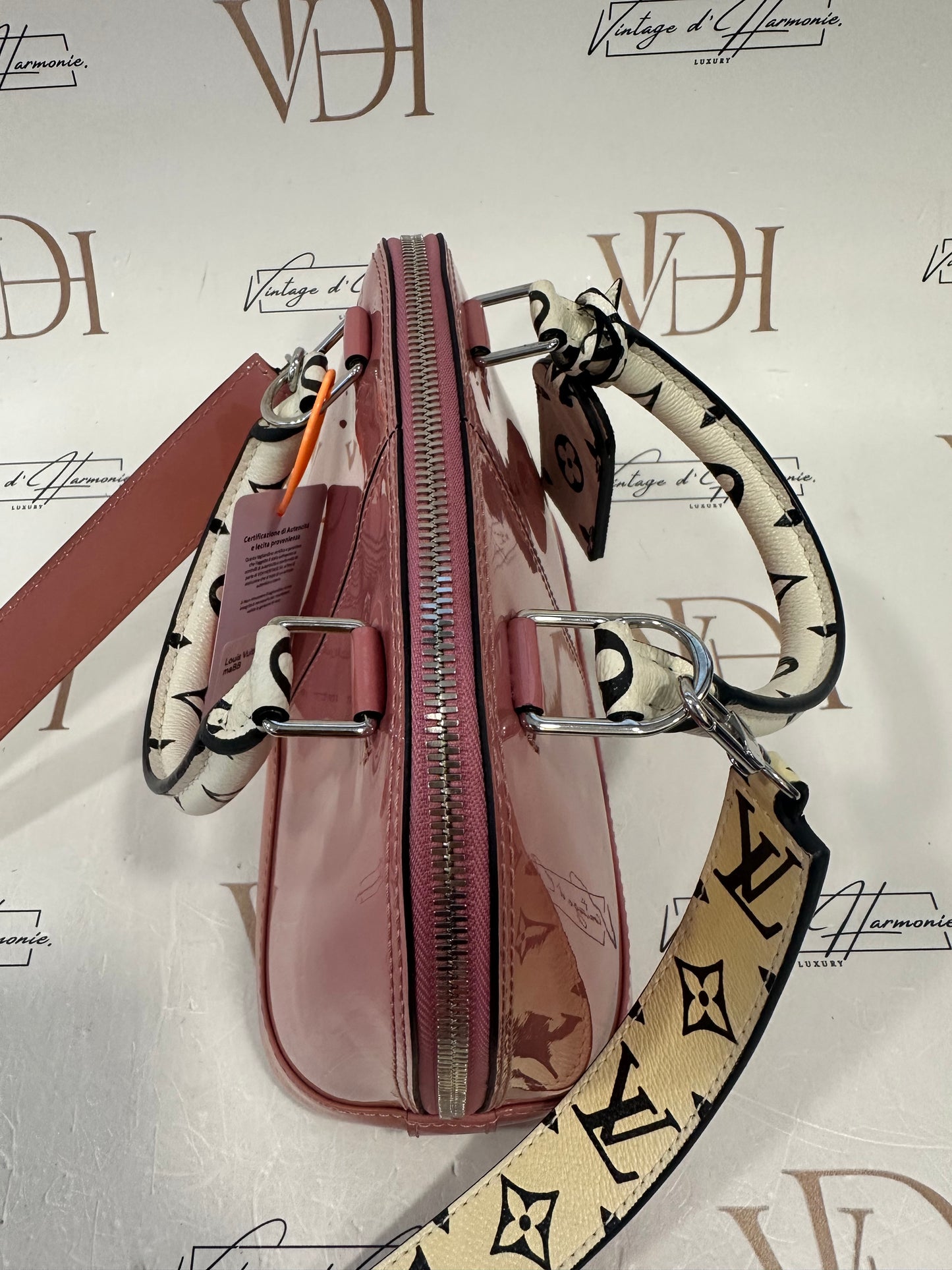 383001 - Louis Vuitton Alma BB