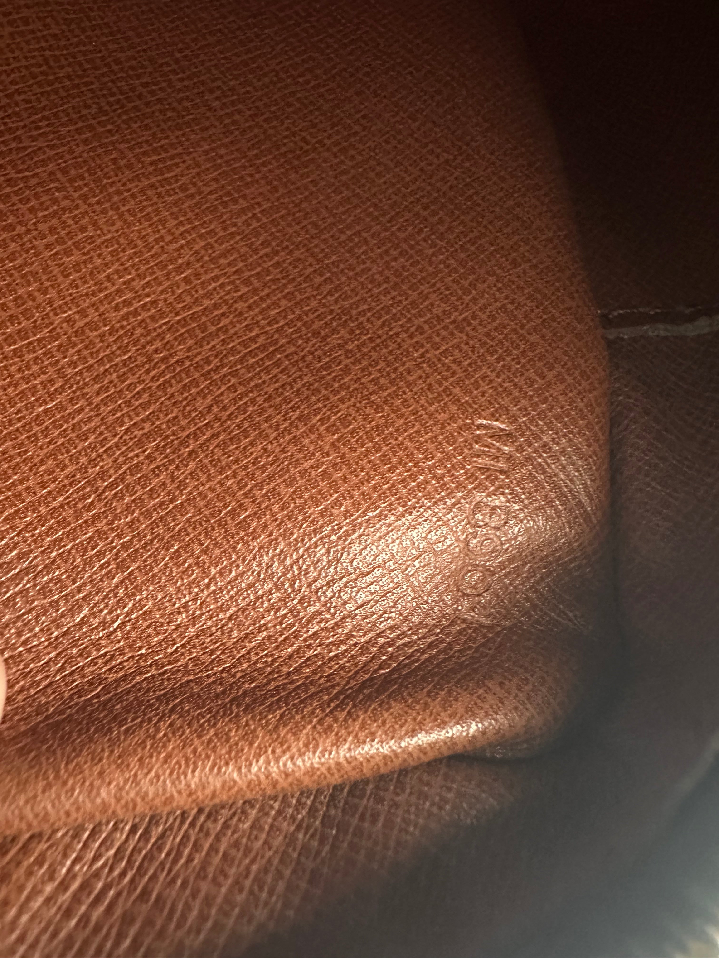 Louis Vuitton Jeune Fille