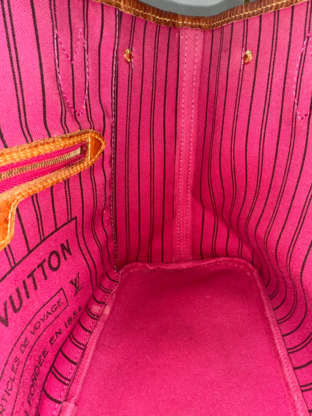Louis Vuitton Neverfull PM