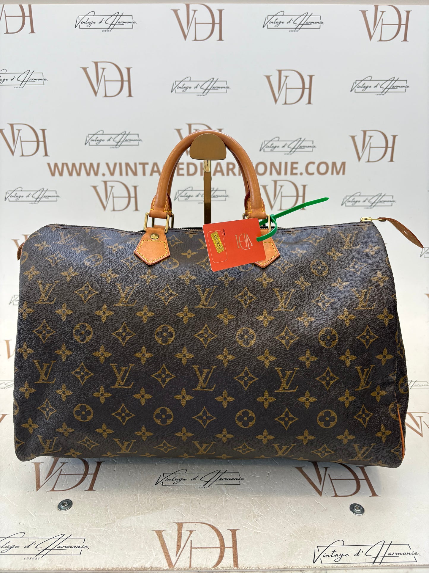 017212 - Louis Vuitton Speedy 40