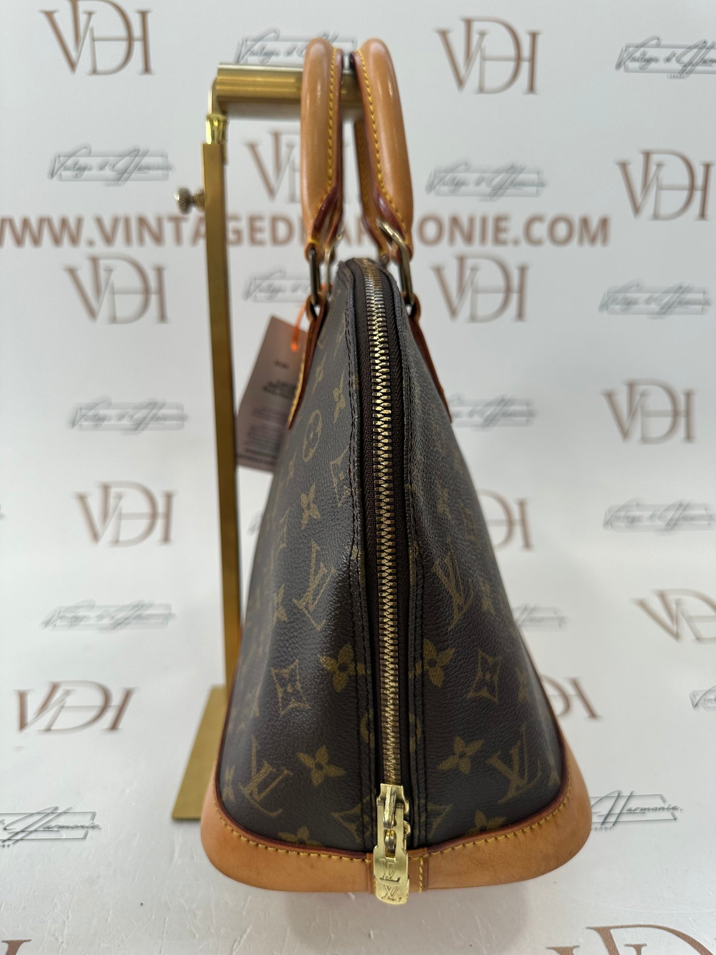 017855 - Louis Vuitton Alma