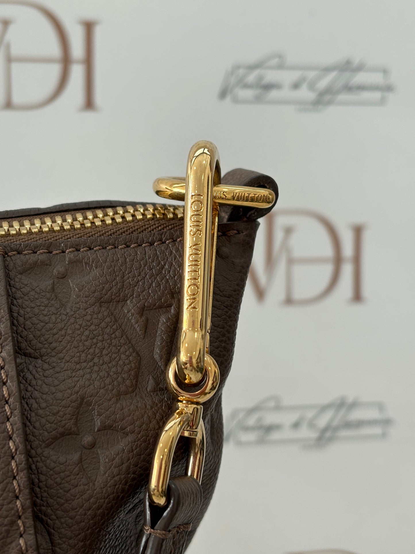 201772 - Louis Vuitton Lumineuse