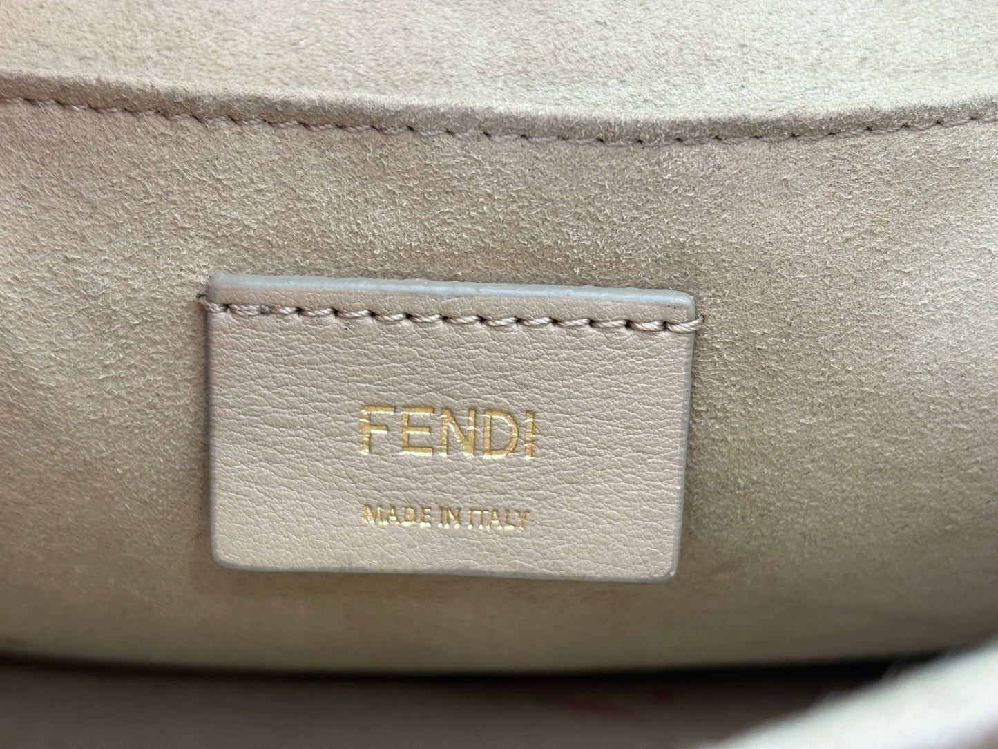 200740 - Fendi Kan