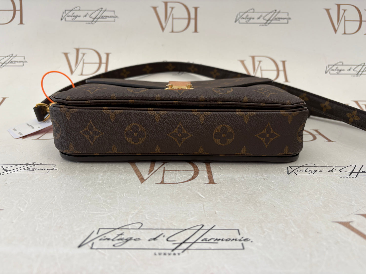 383483 - Louis Vuitton Metis