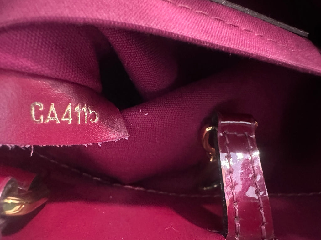 Louis Vuitton Montaigne Red