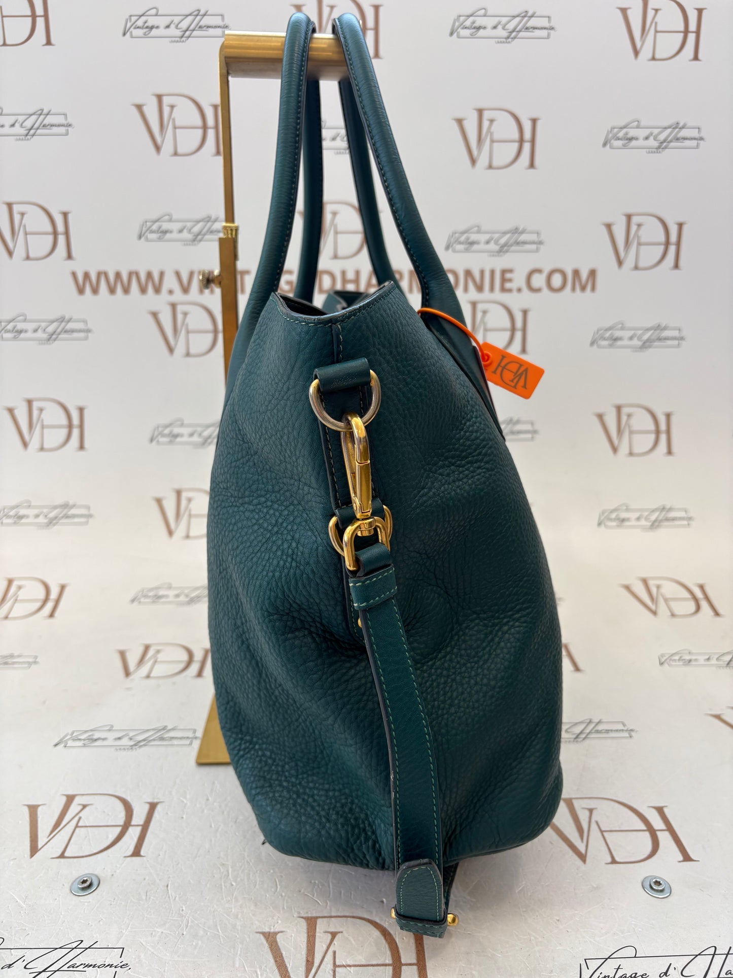 018576 - Prada Blue