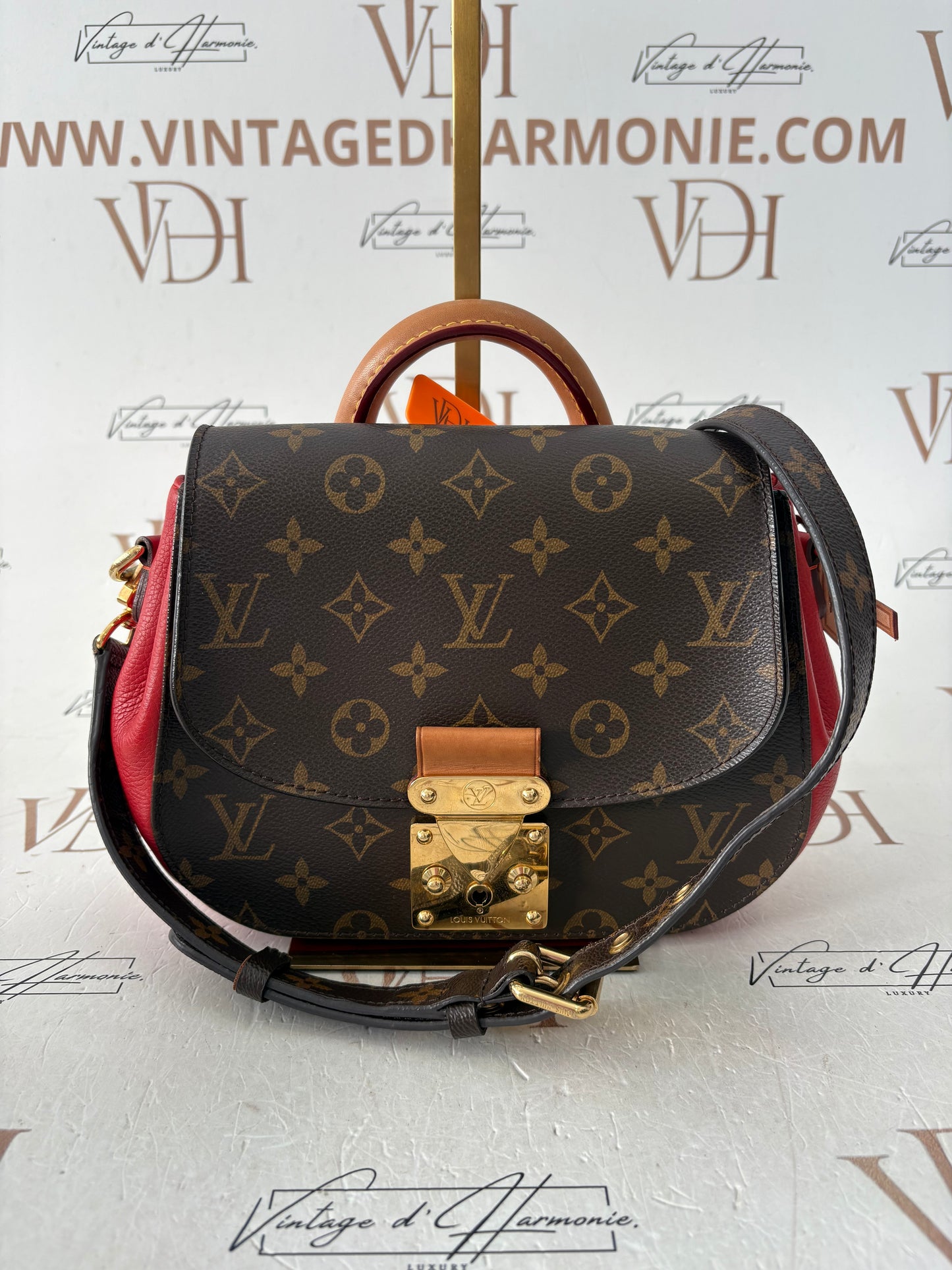 384087 - Louis Vuitton Eden
