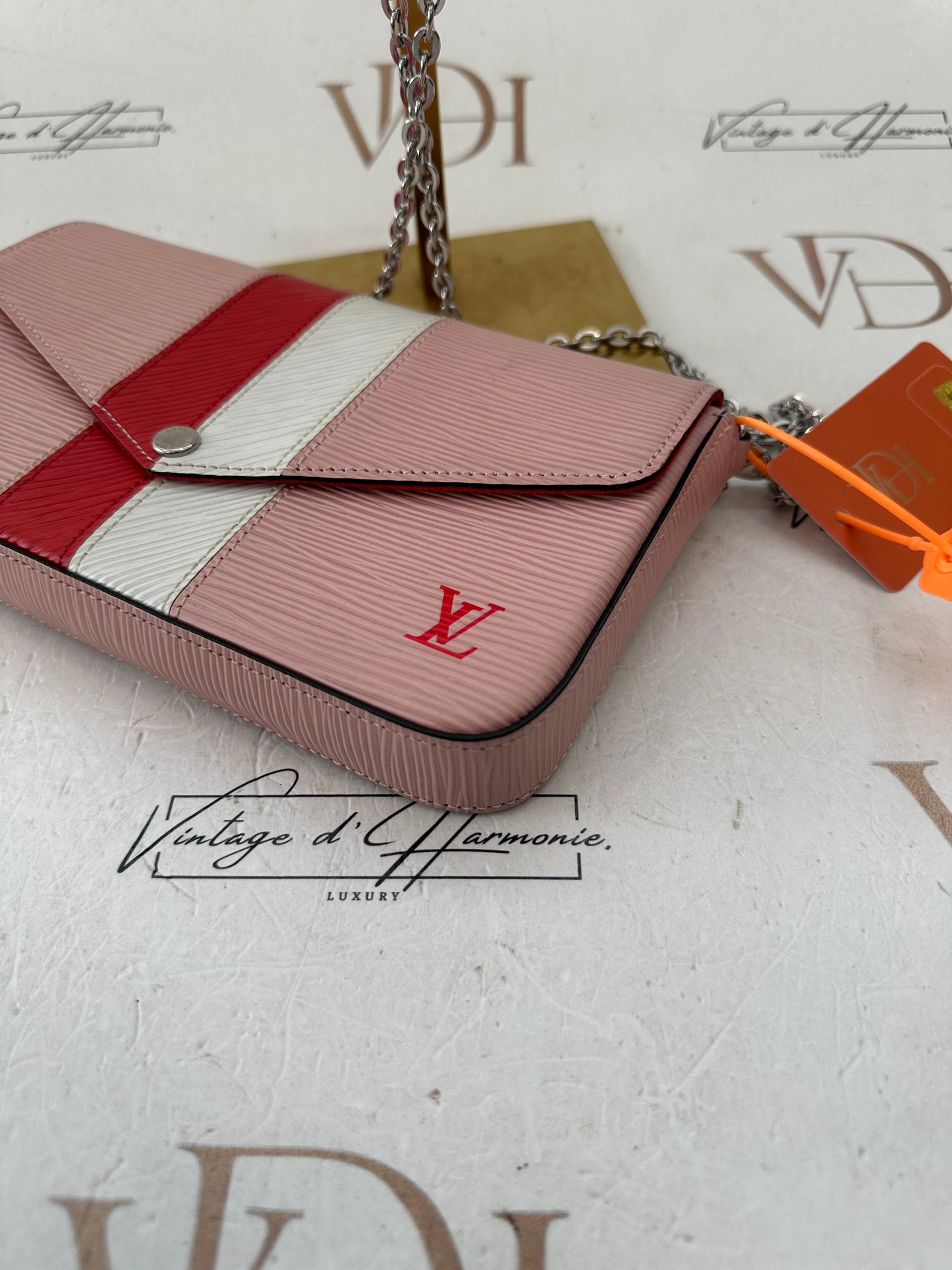 382898 - Louis Vuitton Pochette Felicie