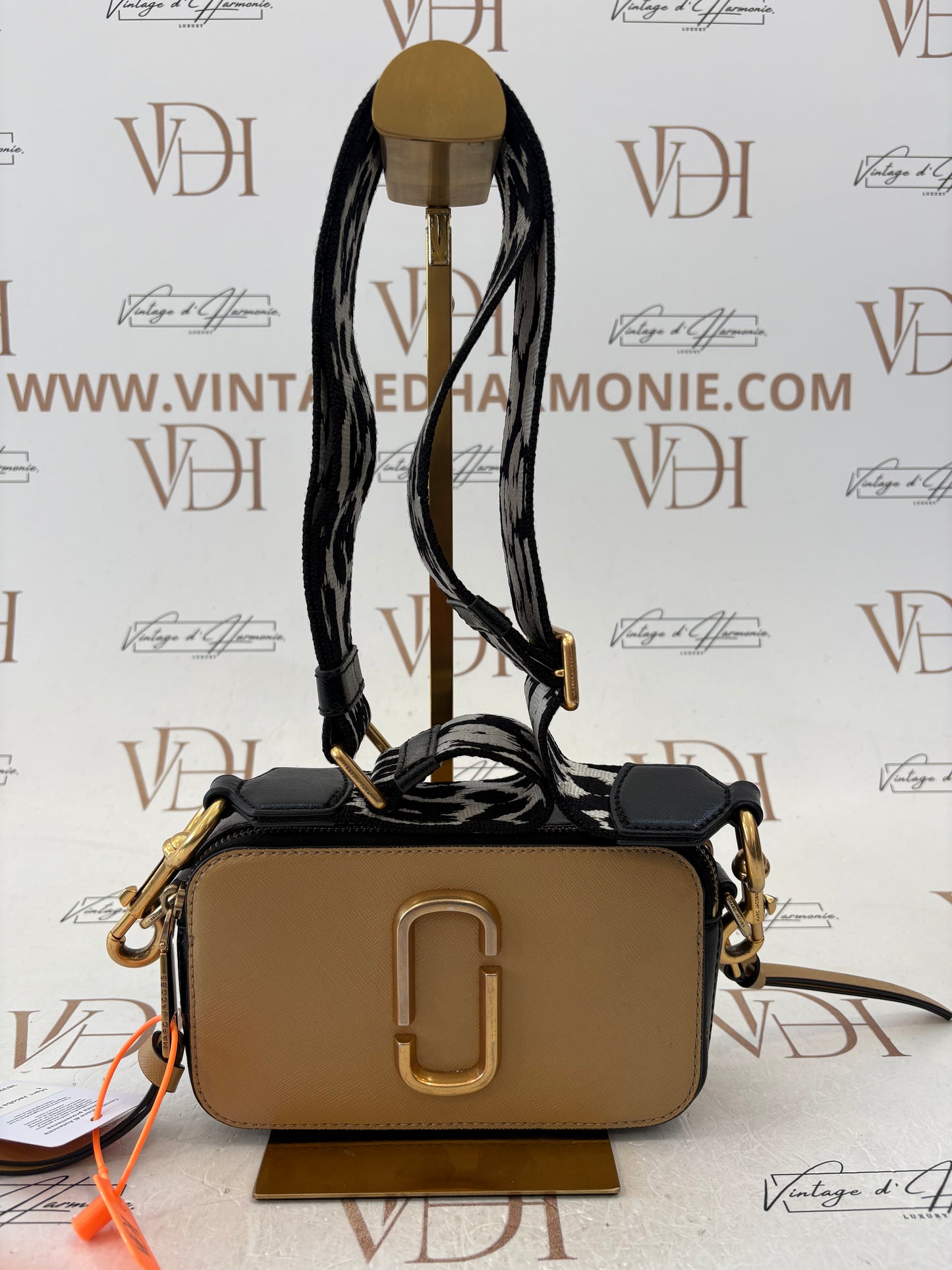 383975 - Marc Jacobs Snapshot