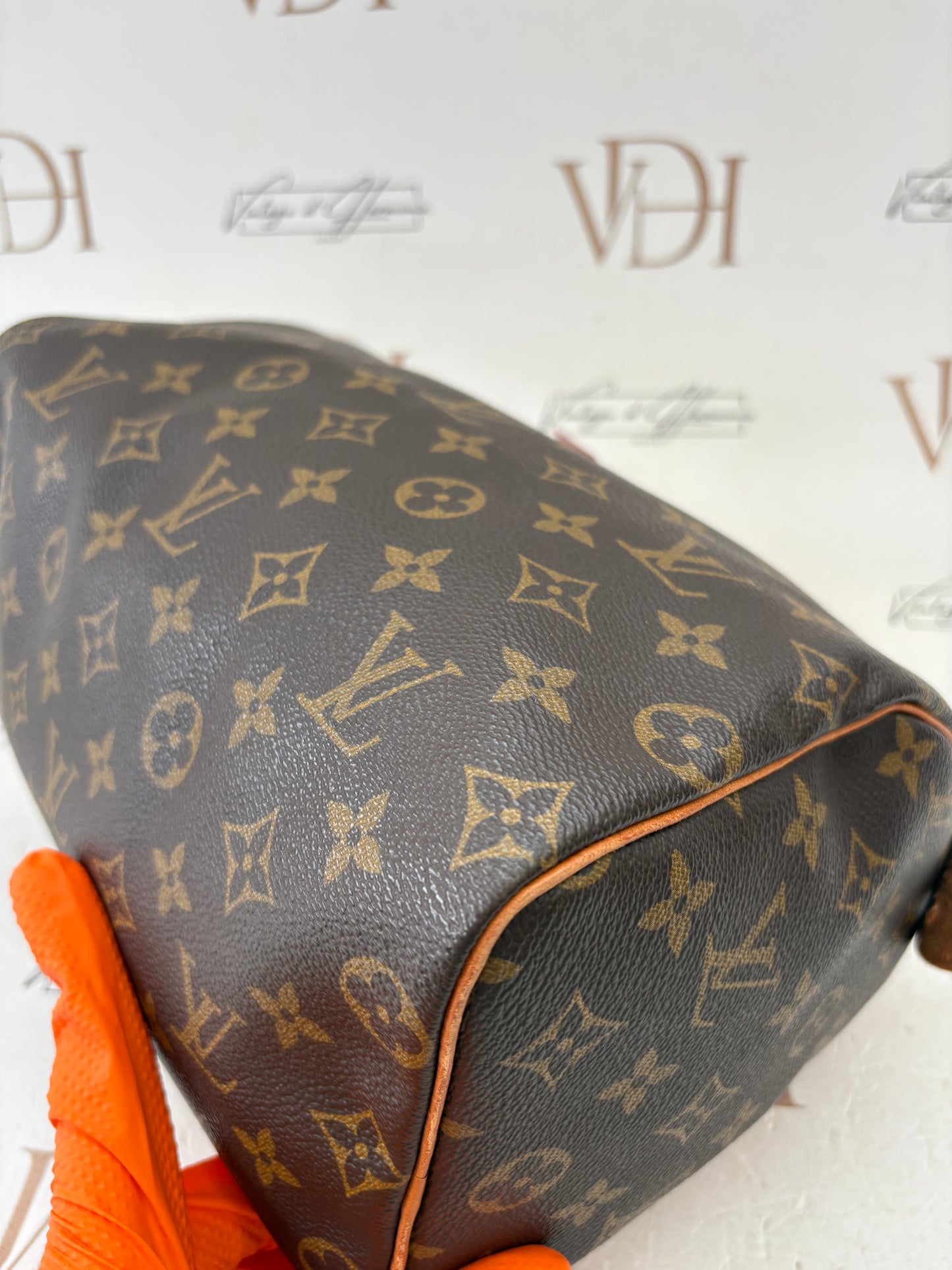 200870 - Louis Vuitton Speedy 25