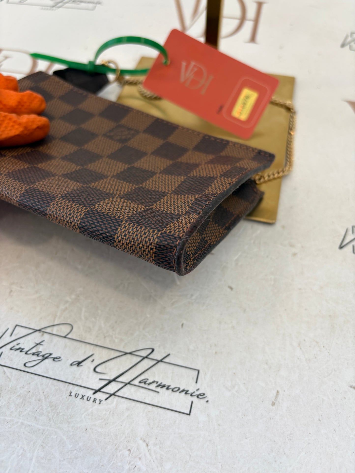 016976 - Louis Vuitton Pochette Marais