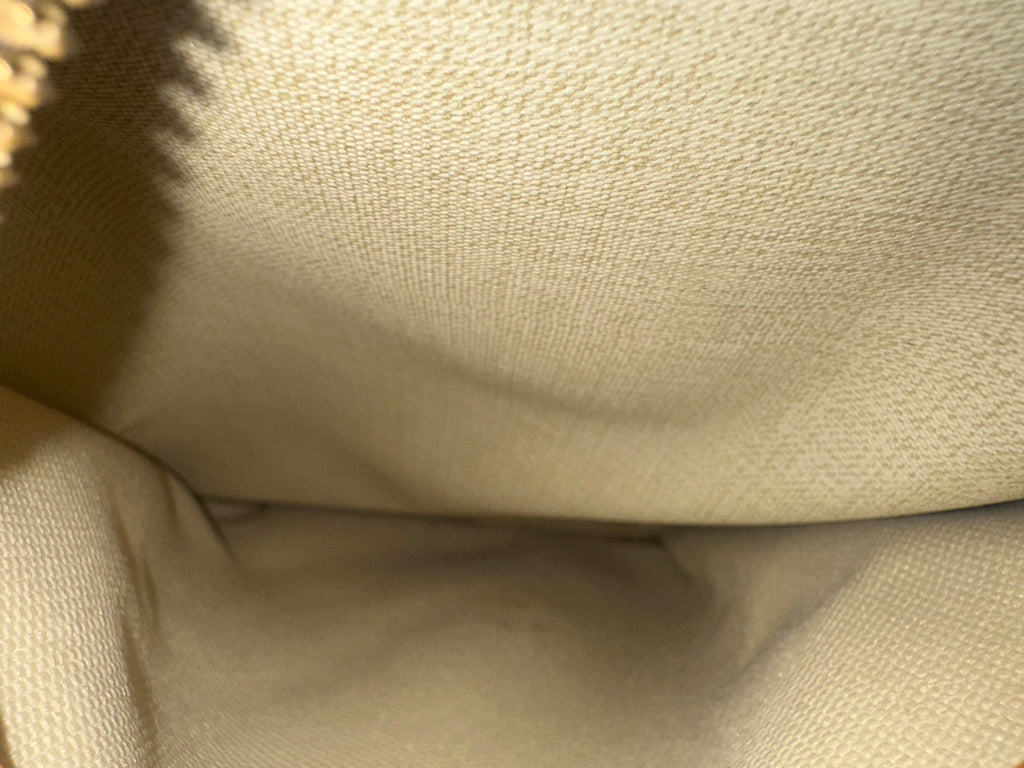 Louis Vuitton Deauville