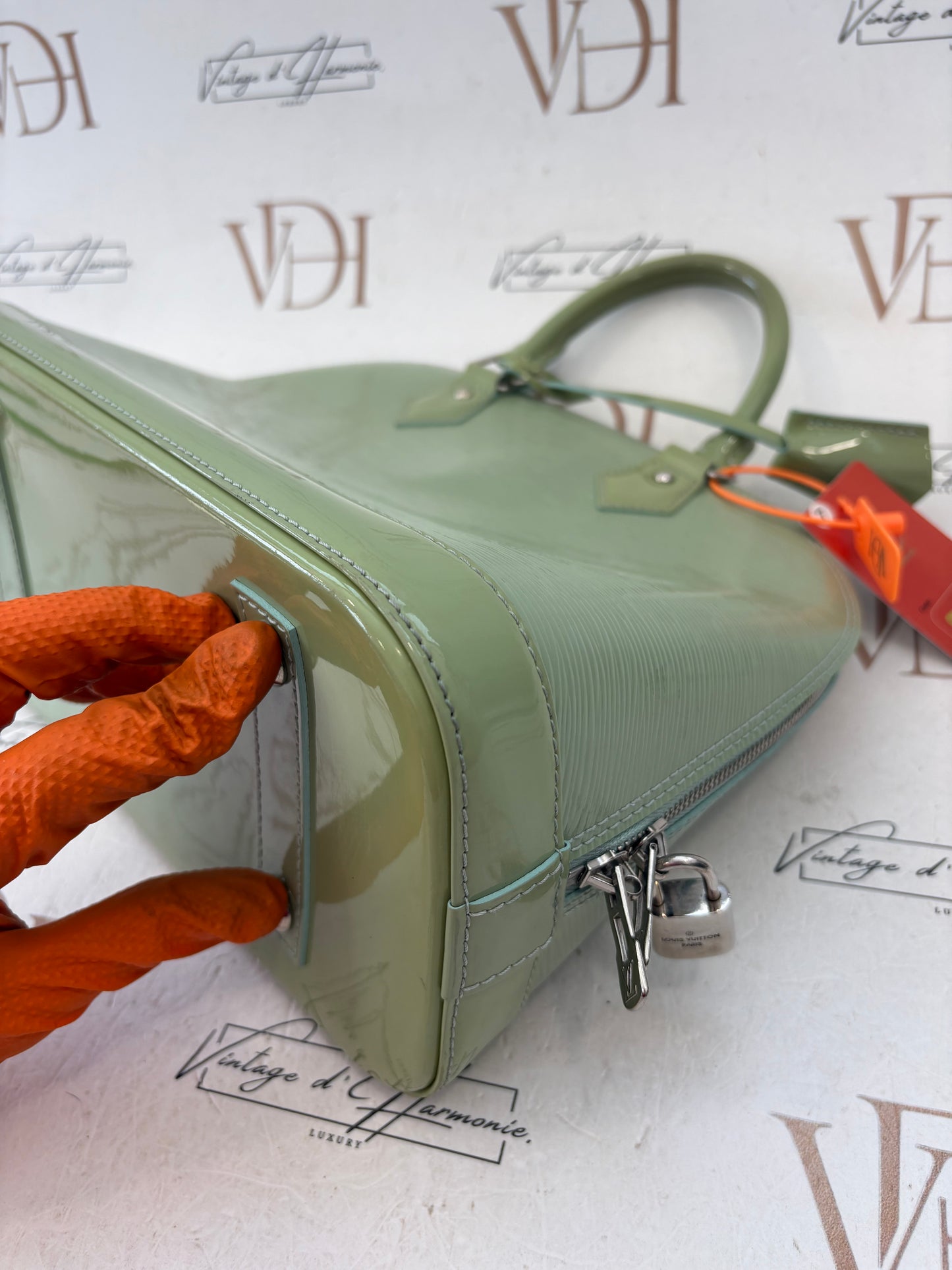 201766 - Louis Vuitton Alma