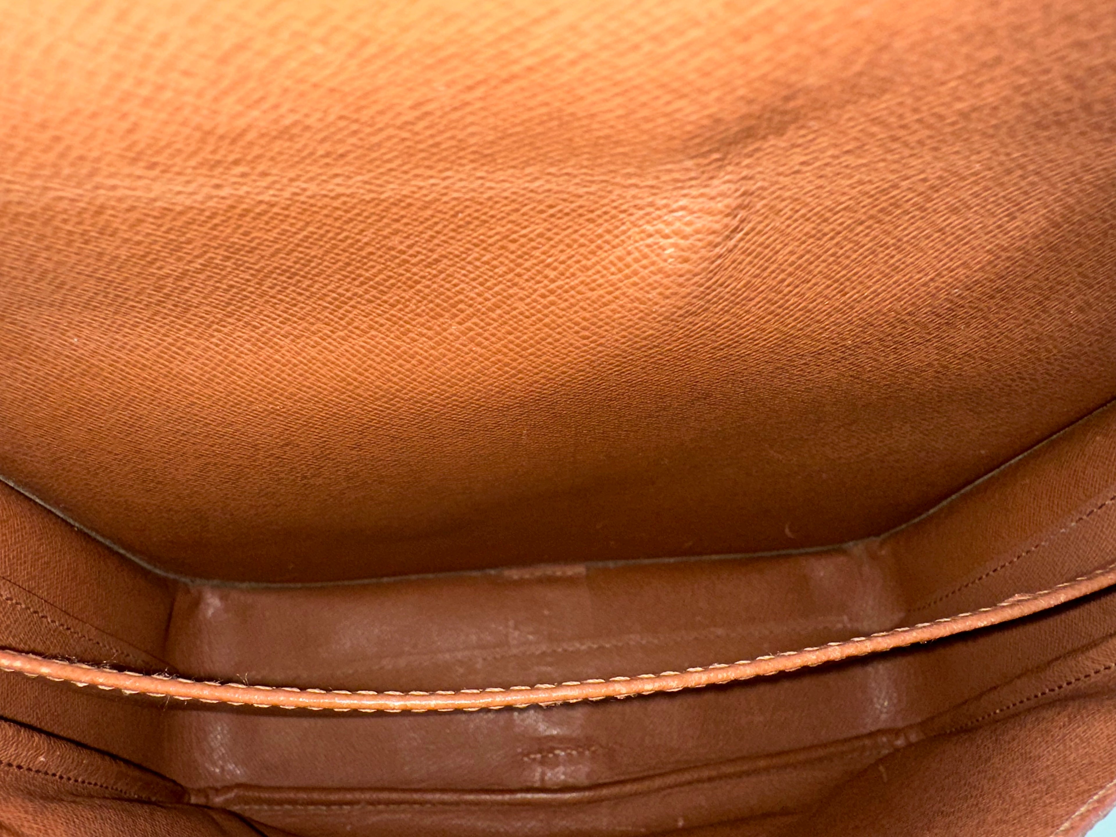 Louis Vuitton Cartouchiere GM