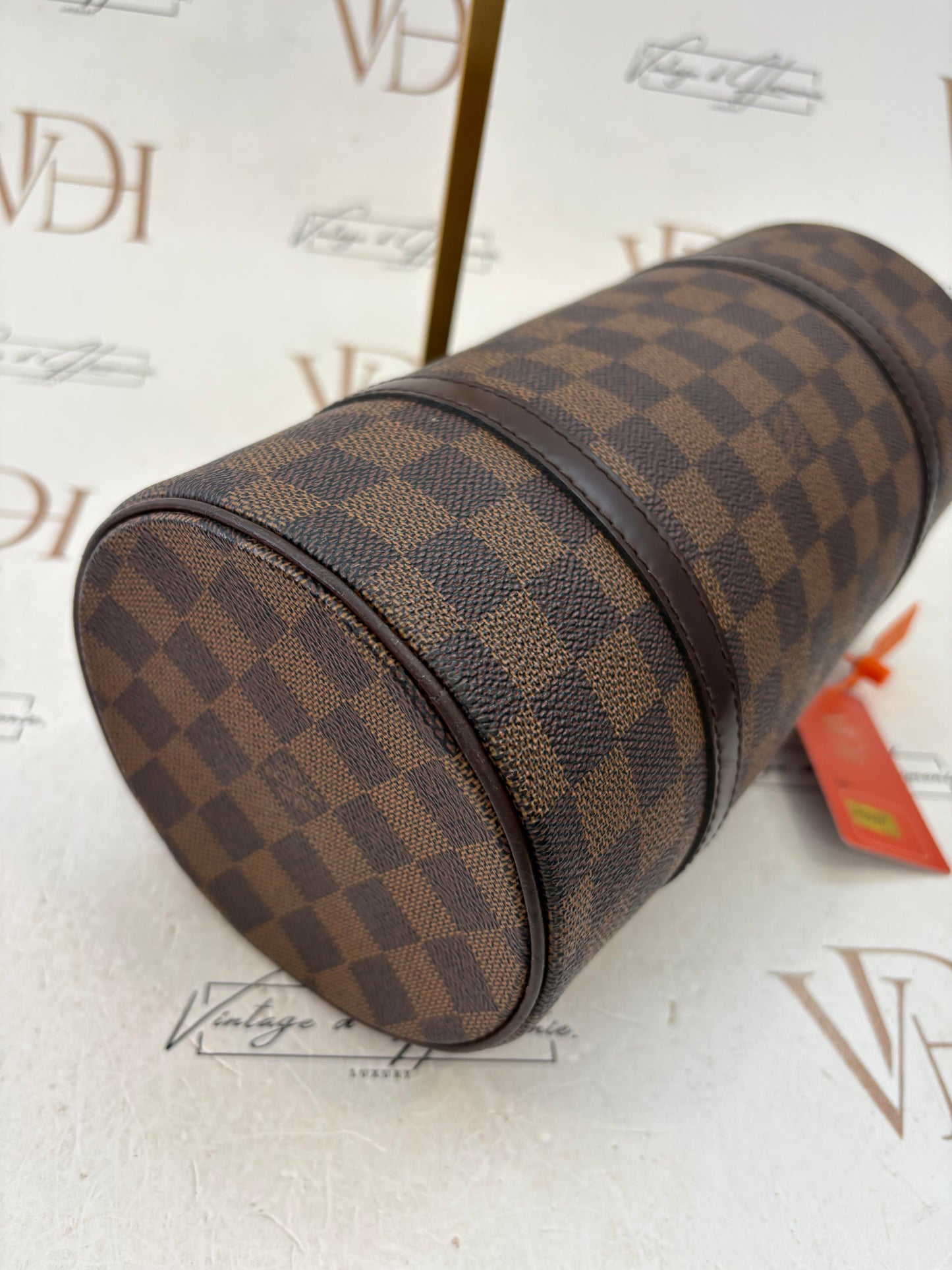 018397 - Louis Vuitton Papillon 26