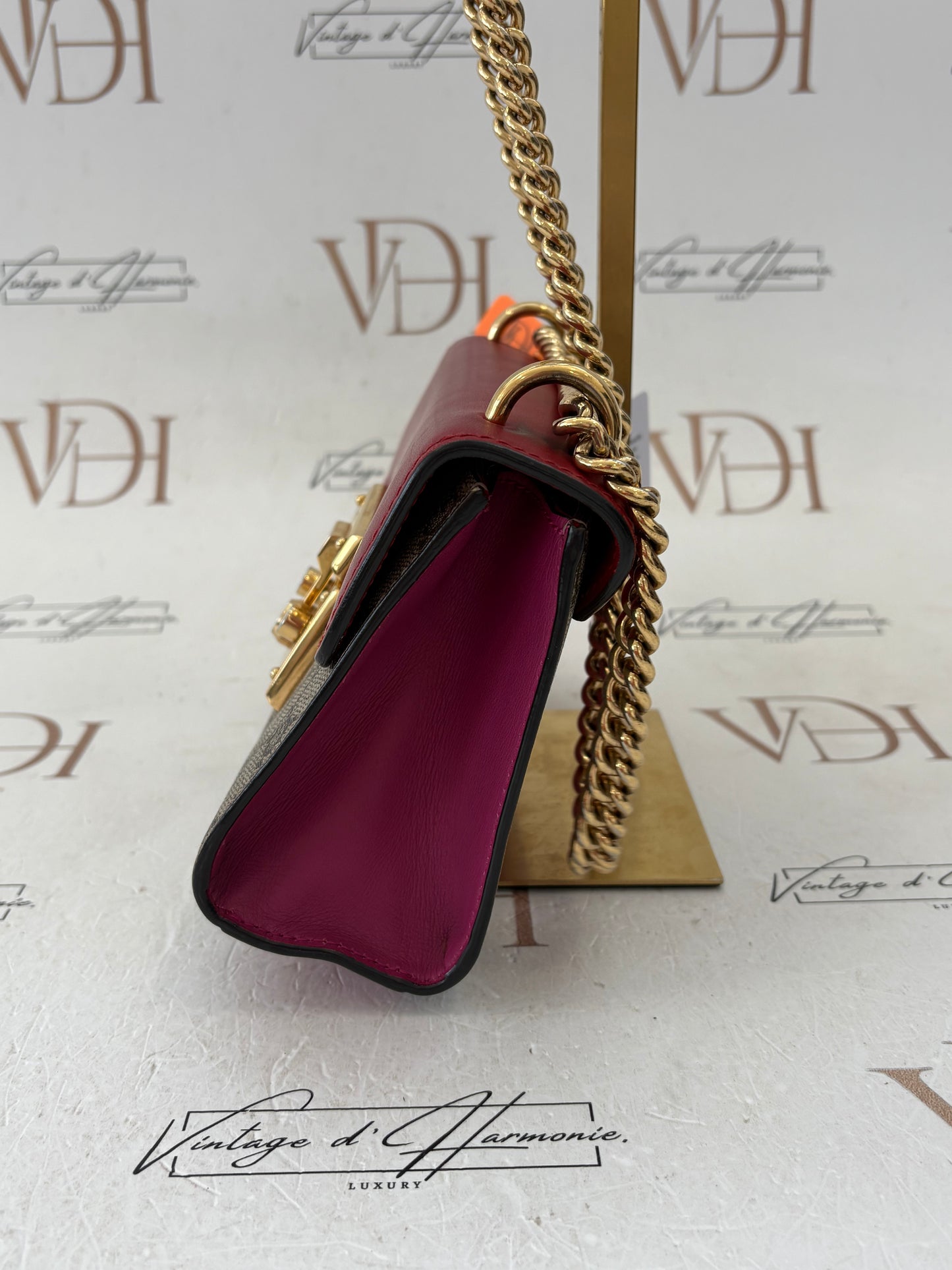 201451 - Gucci Padlock