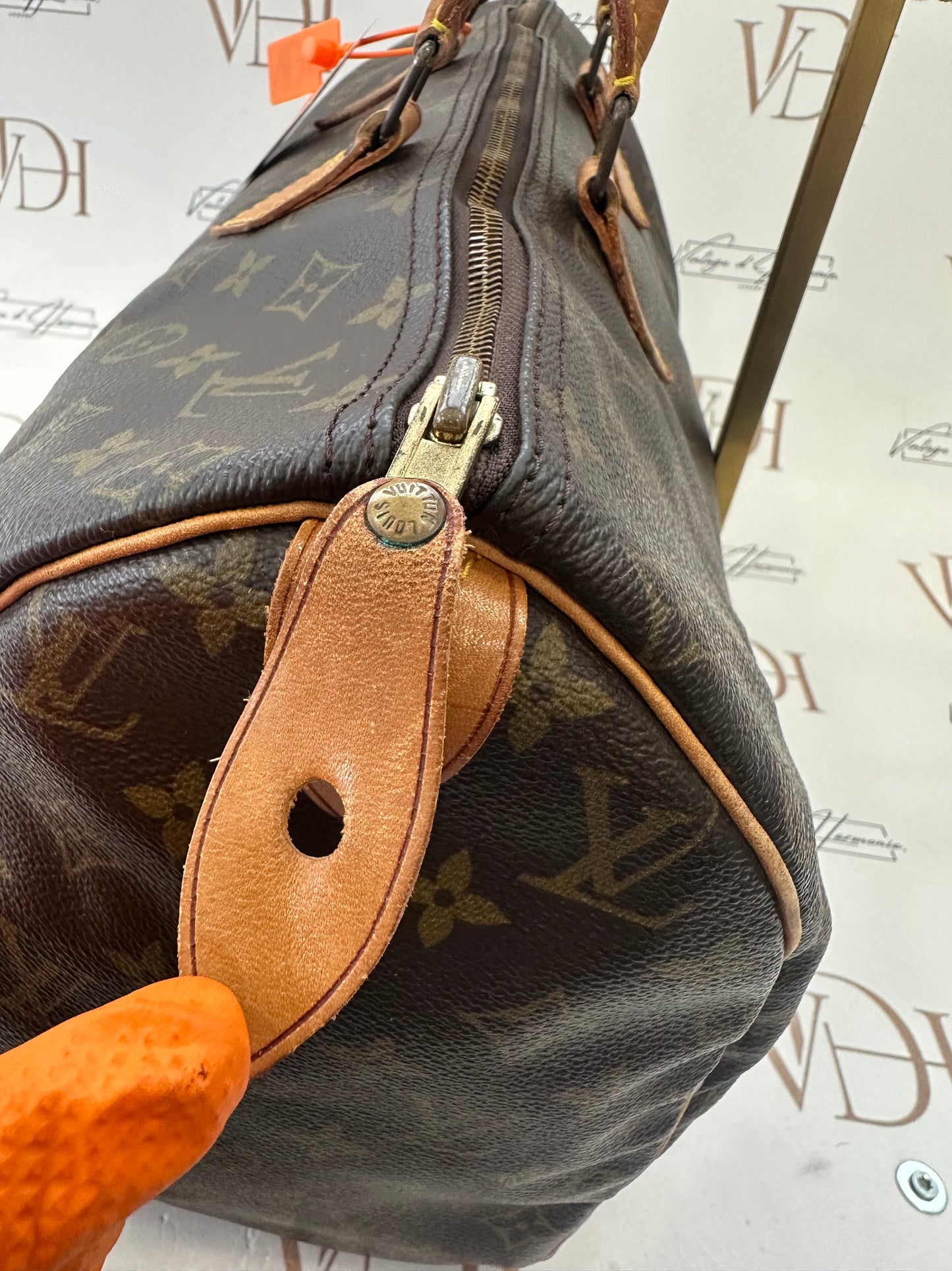 017856 - Louis Vuitton Speedy 40