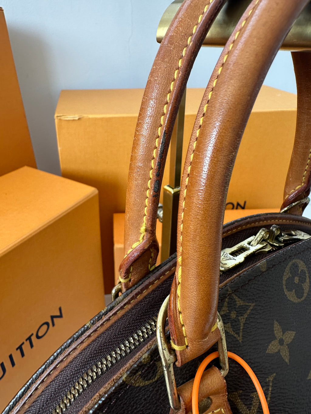 Louis Vuitton Ellipse MM