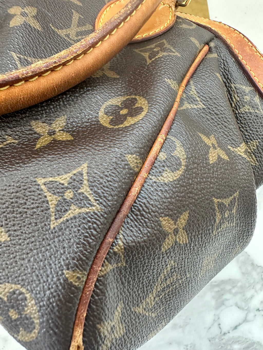Louis Vuitton Tivoli PM