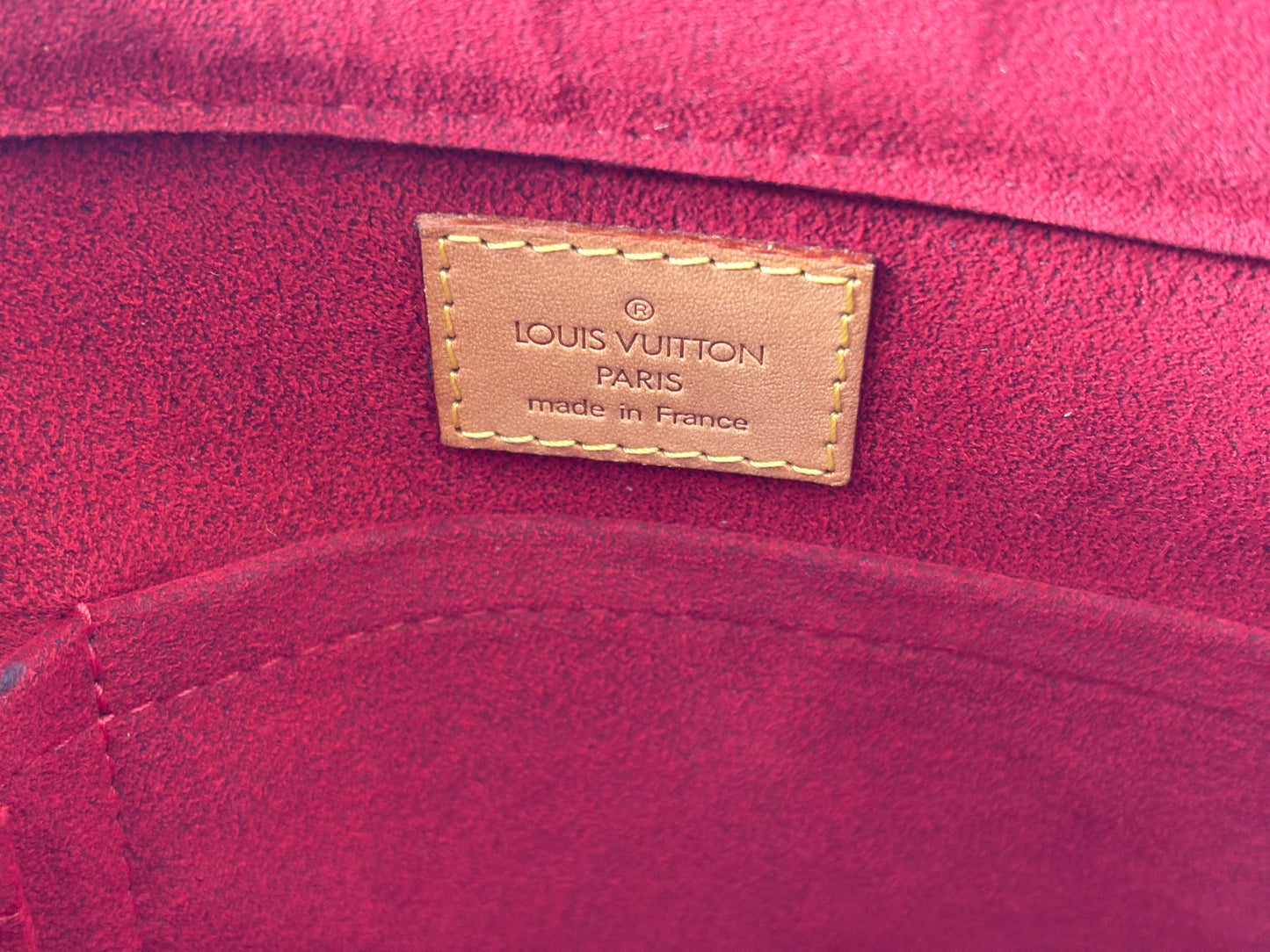 017103 - Louis Vuitton Viva Cite GM