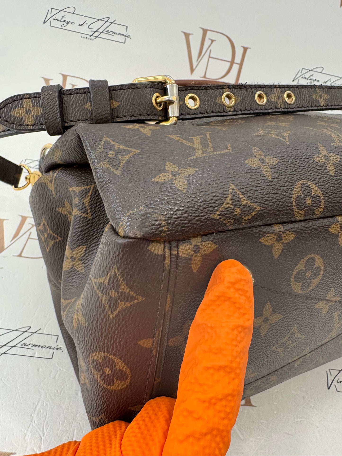 382944 - Louis Vuitton Pallas