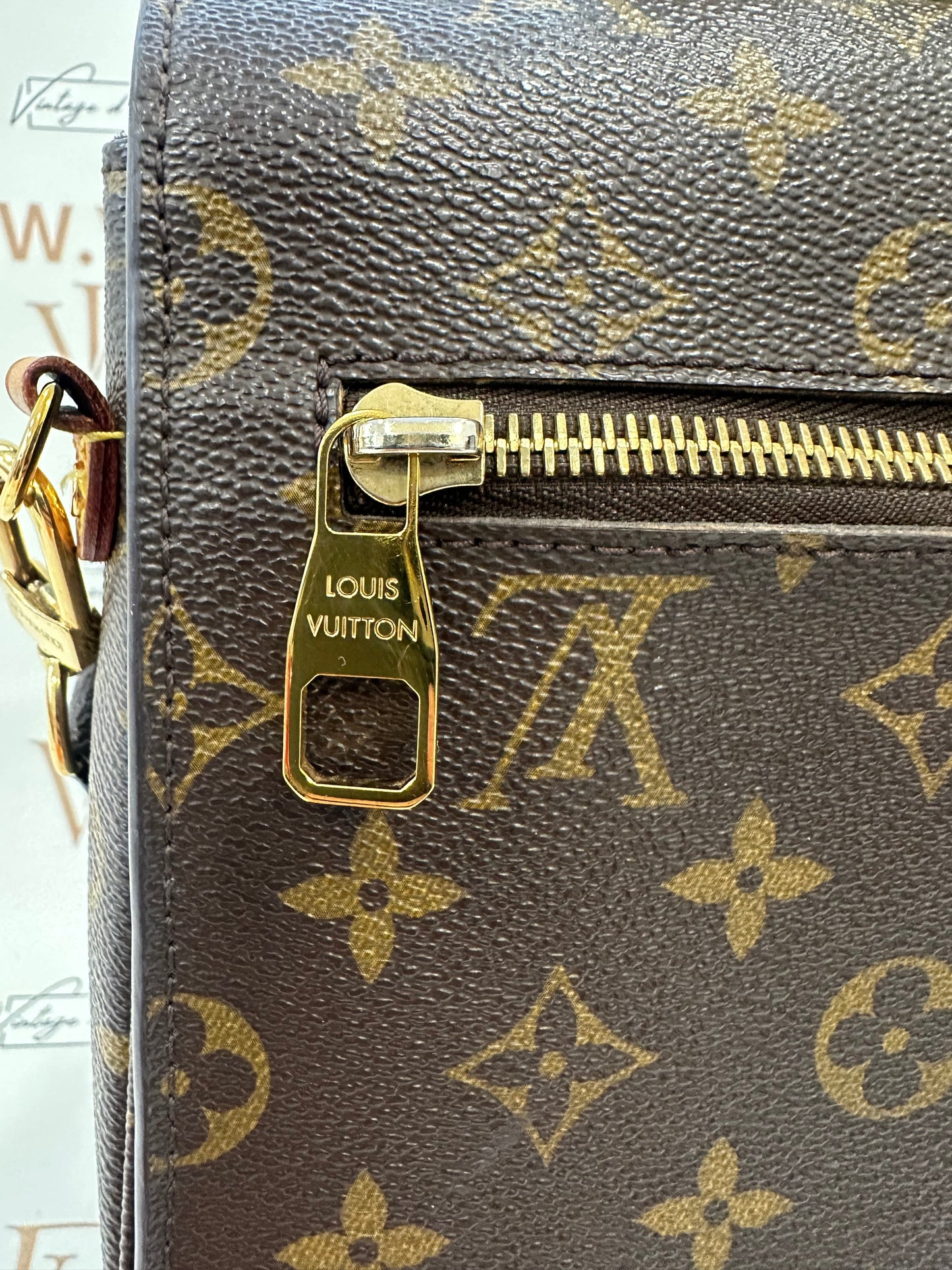 382848 - Louis Vuitton Metis
