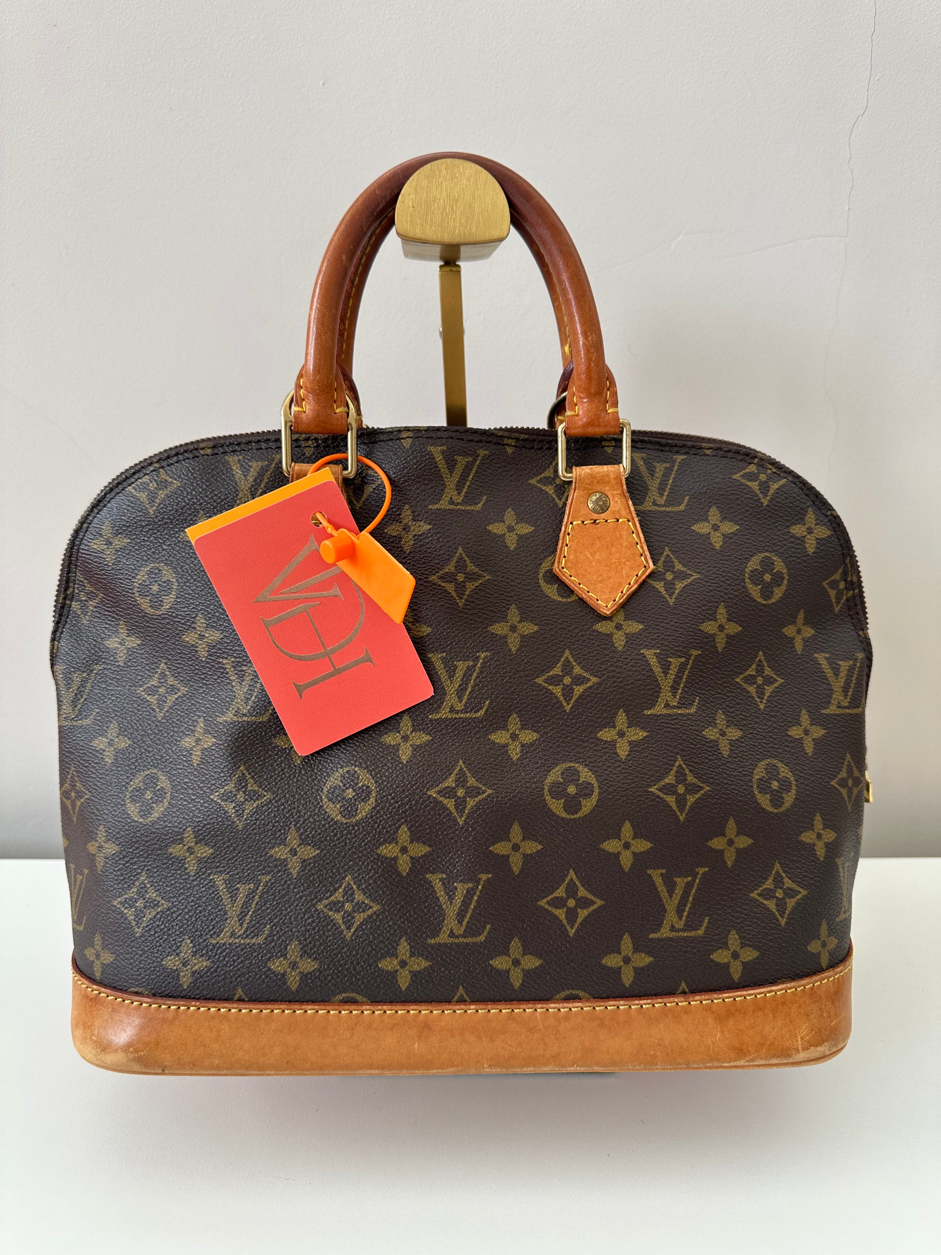 Louis Vuitton Alma
