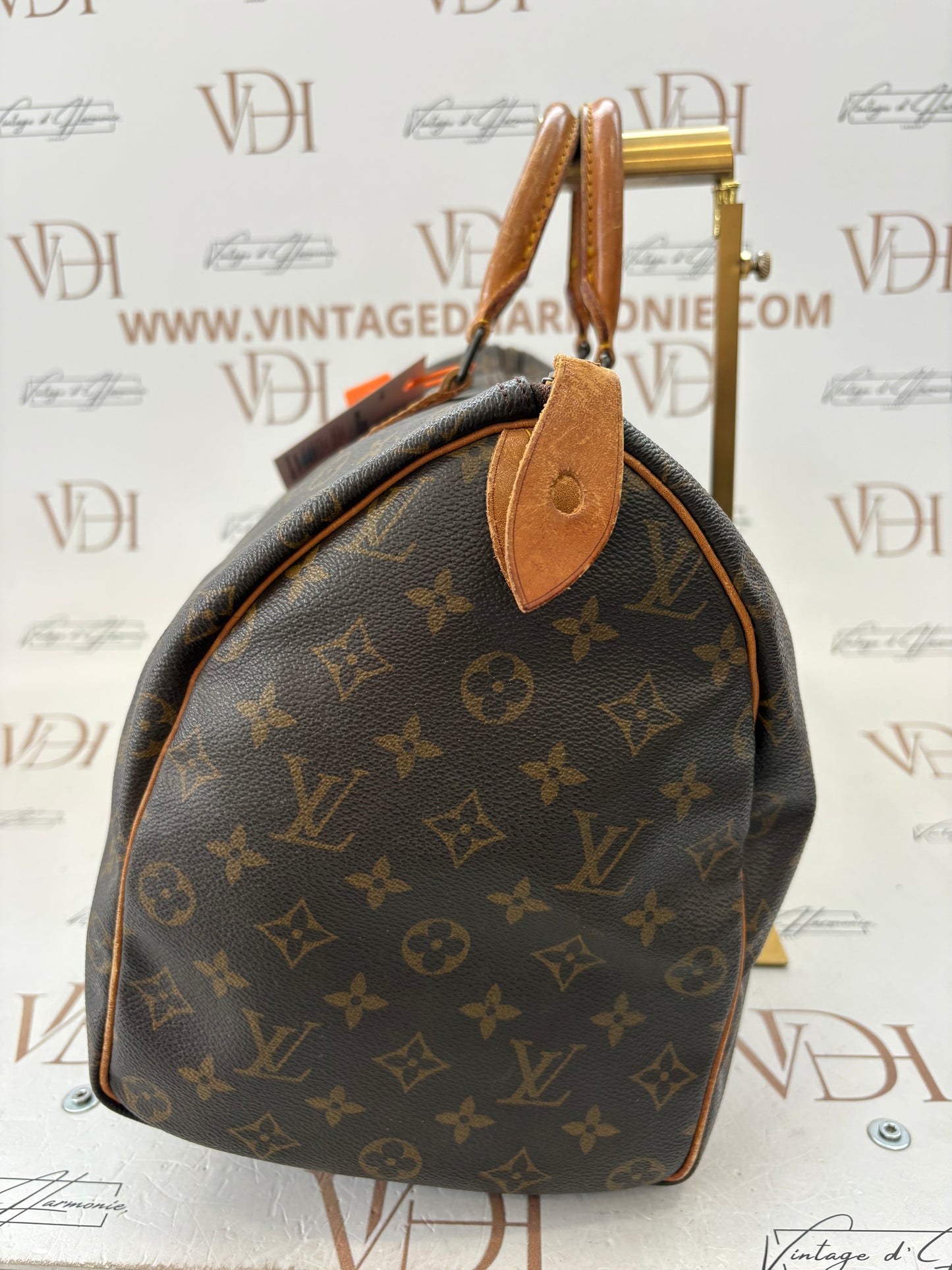 018987 - Louis Vuitton Speedy 40