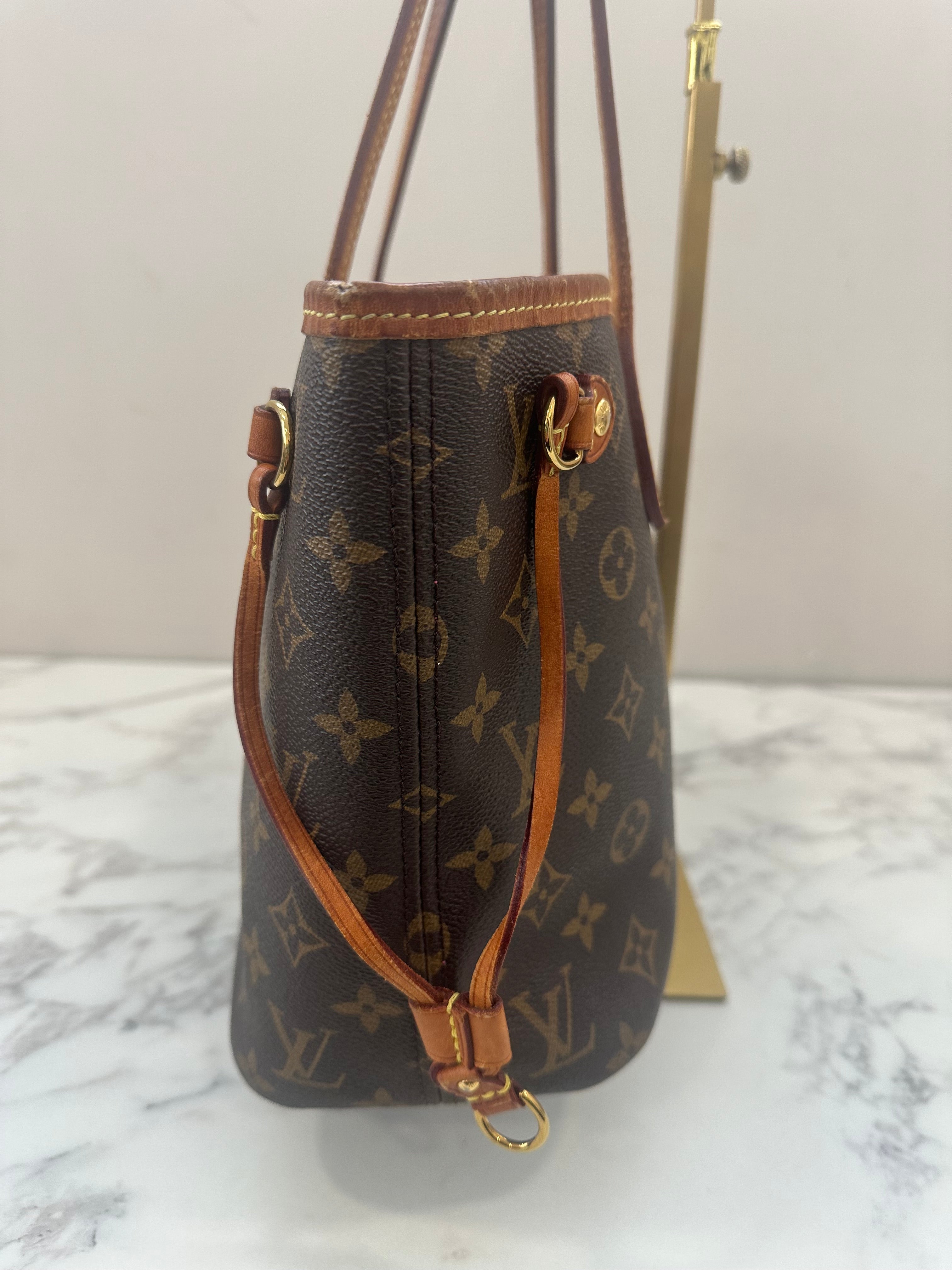 Louis Vuitton Neverfull PM