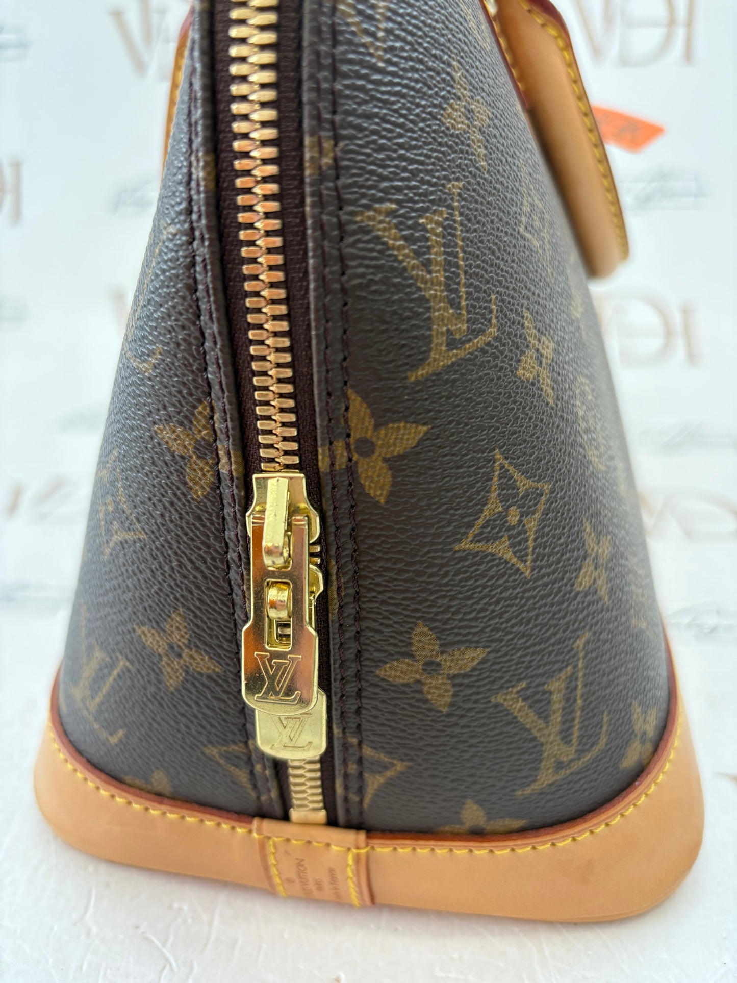 018406 - Louis Vuitton Alma