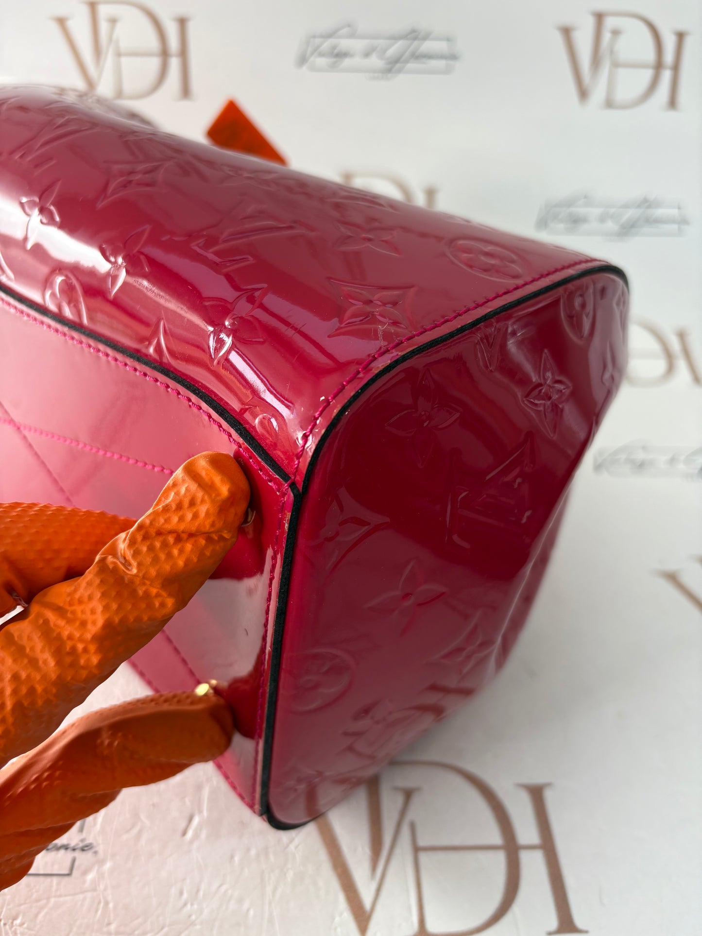 018883 - Louis Vuitton Vernis Montana