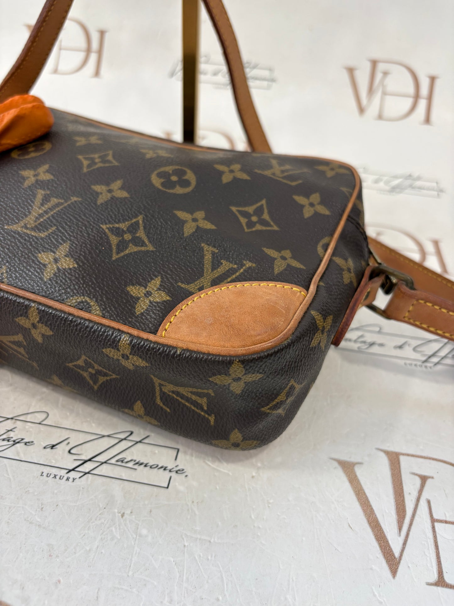 017021 - Louis Vuitton Trocadero 24