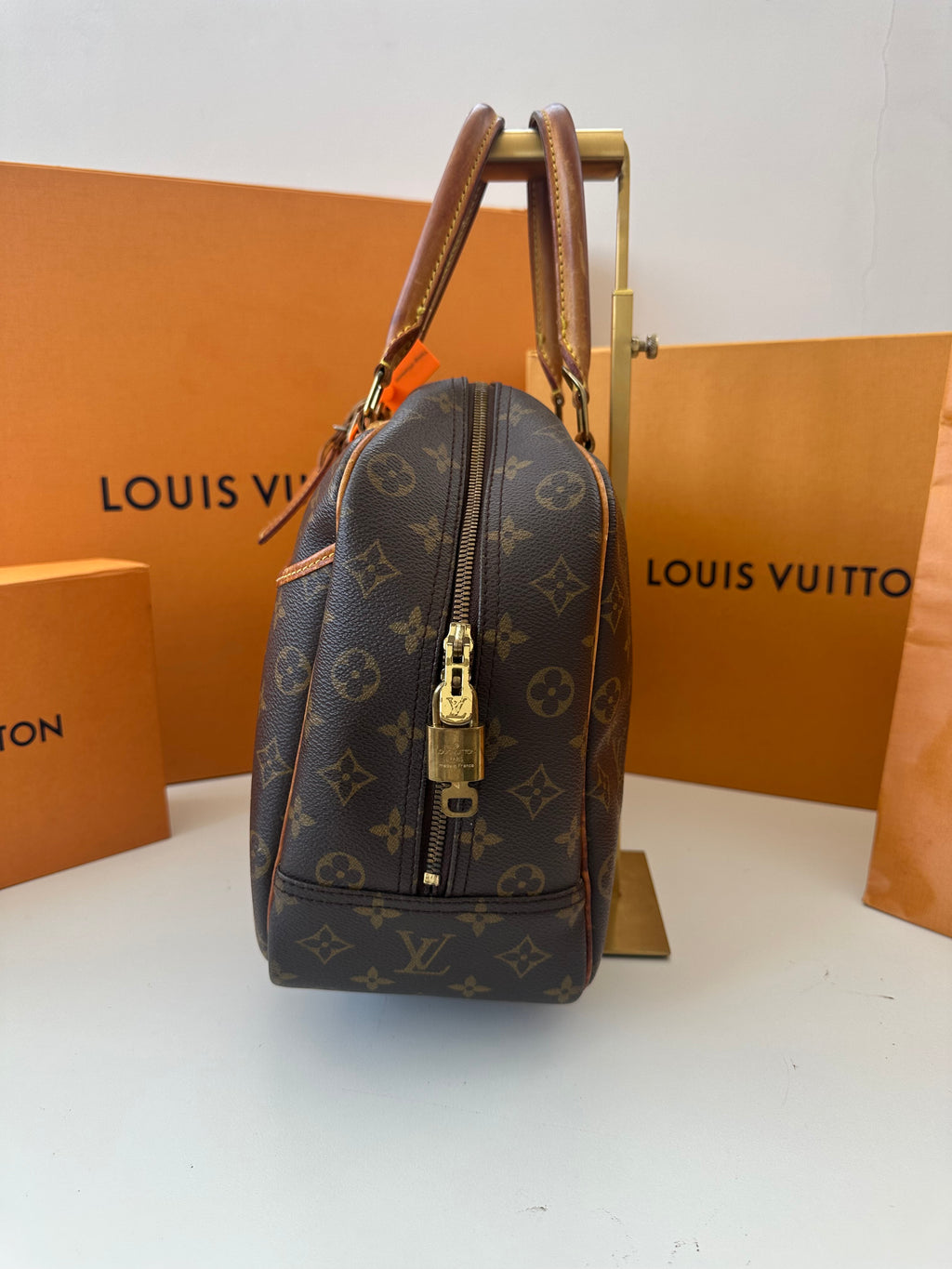 Louis Vuitton Deauville