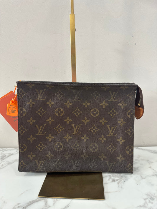 Louis Vuitton Toilette 26