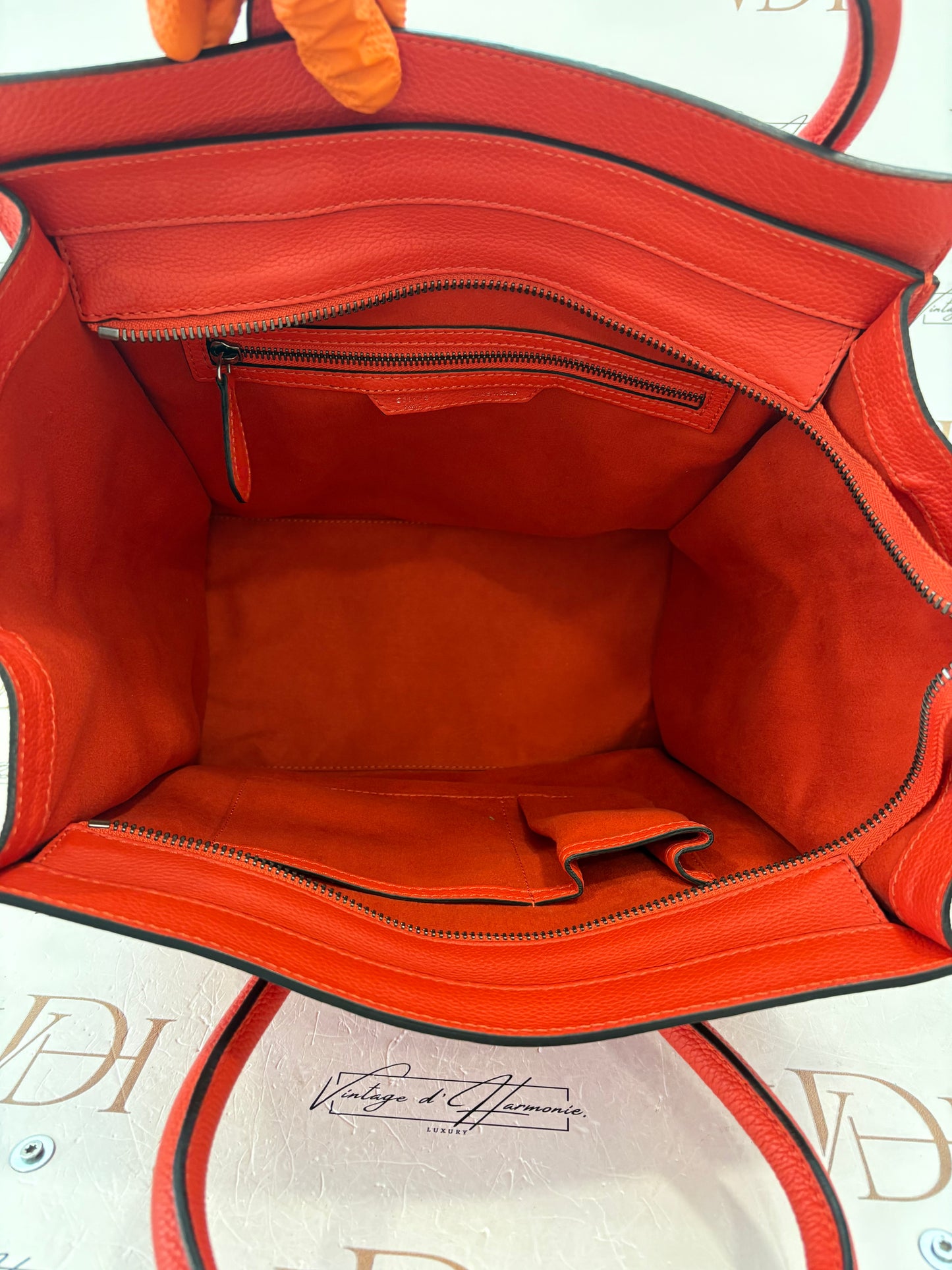 382908 - Céline Luggage