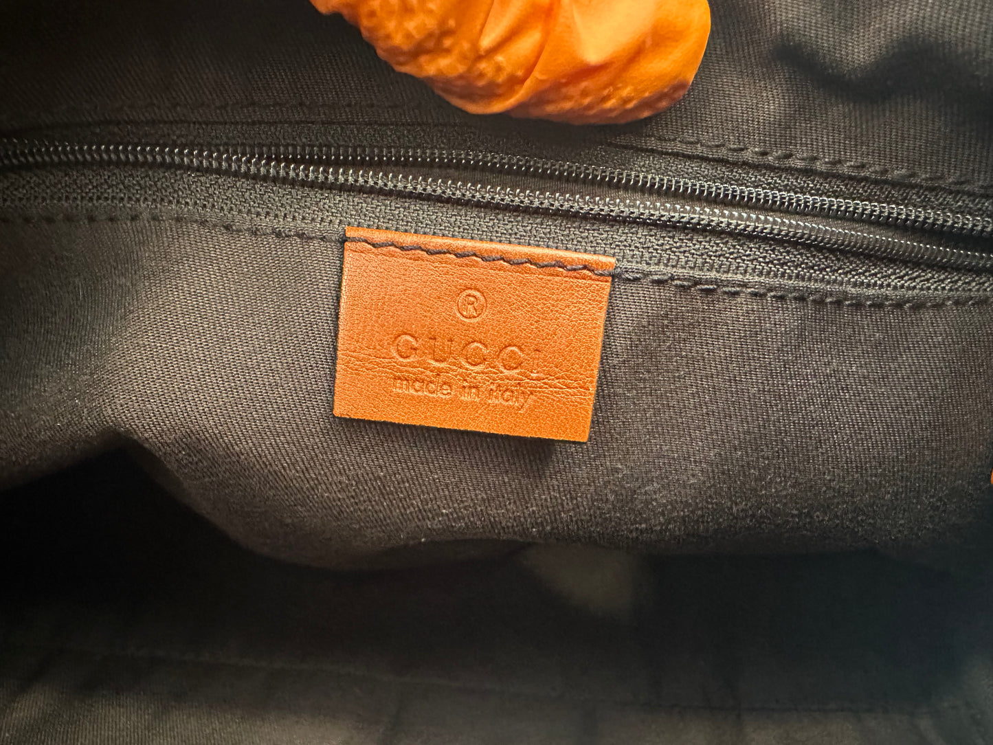 382519 - Gucci Abbey