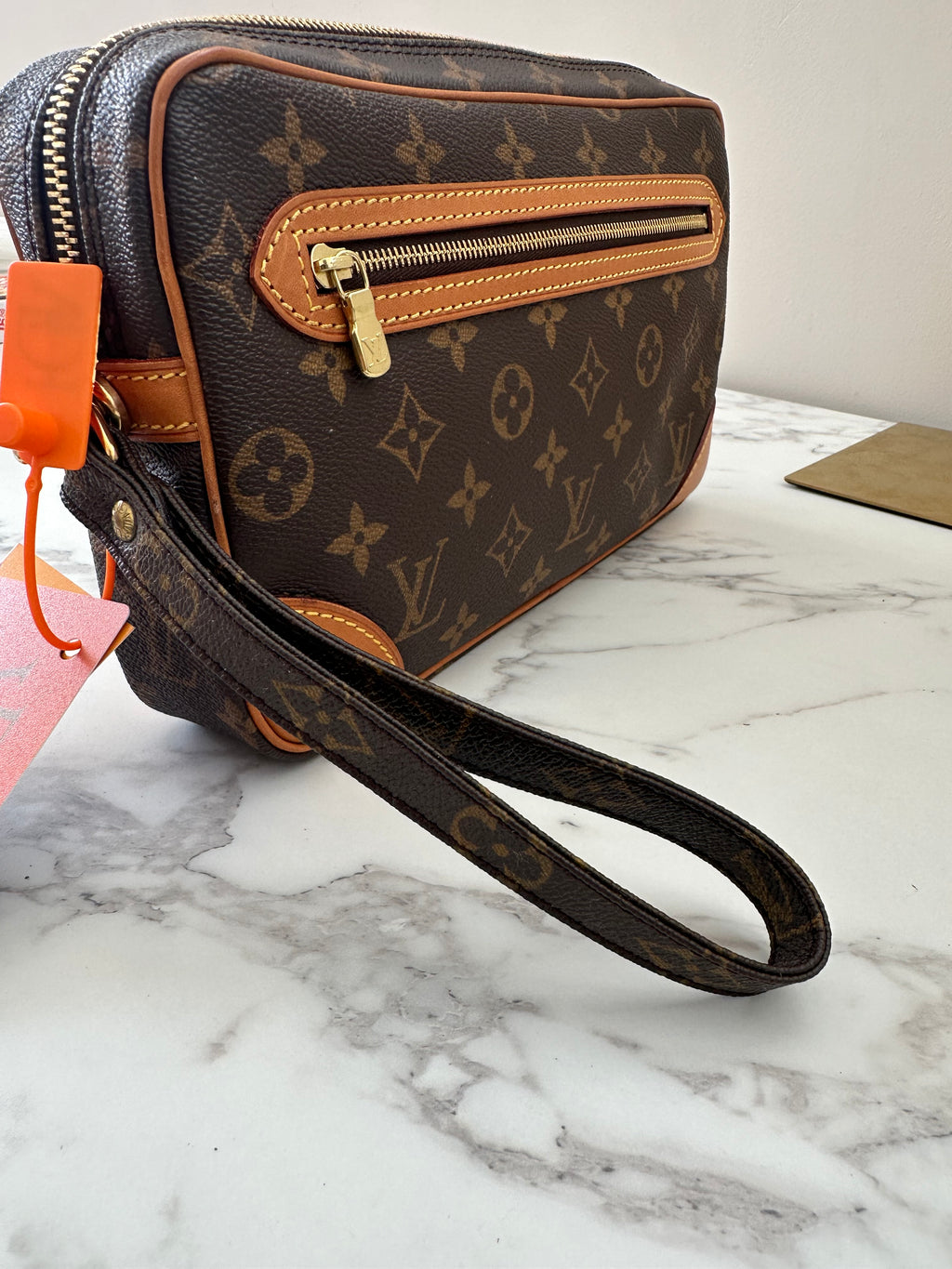 Louis Vuitton Dragonne GM