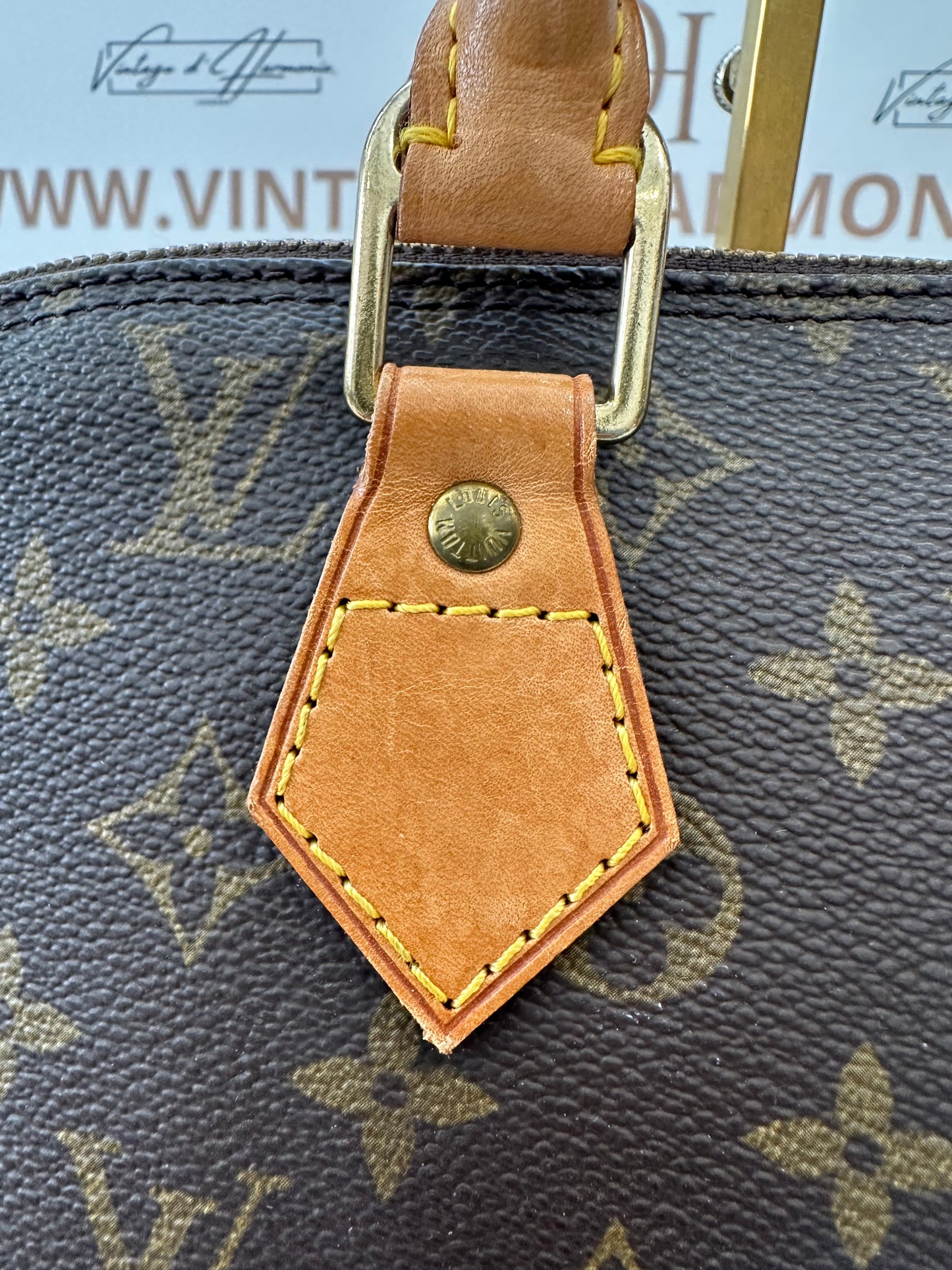 016904 - Louis Vuitton Alma