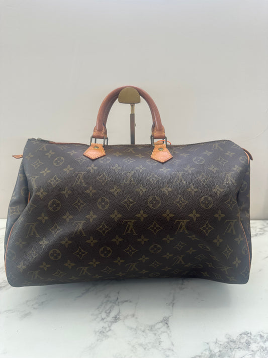 Louis Vuitton Speedy 40