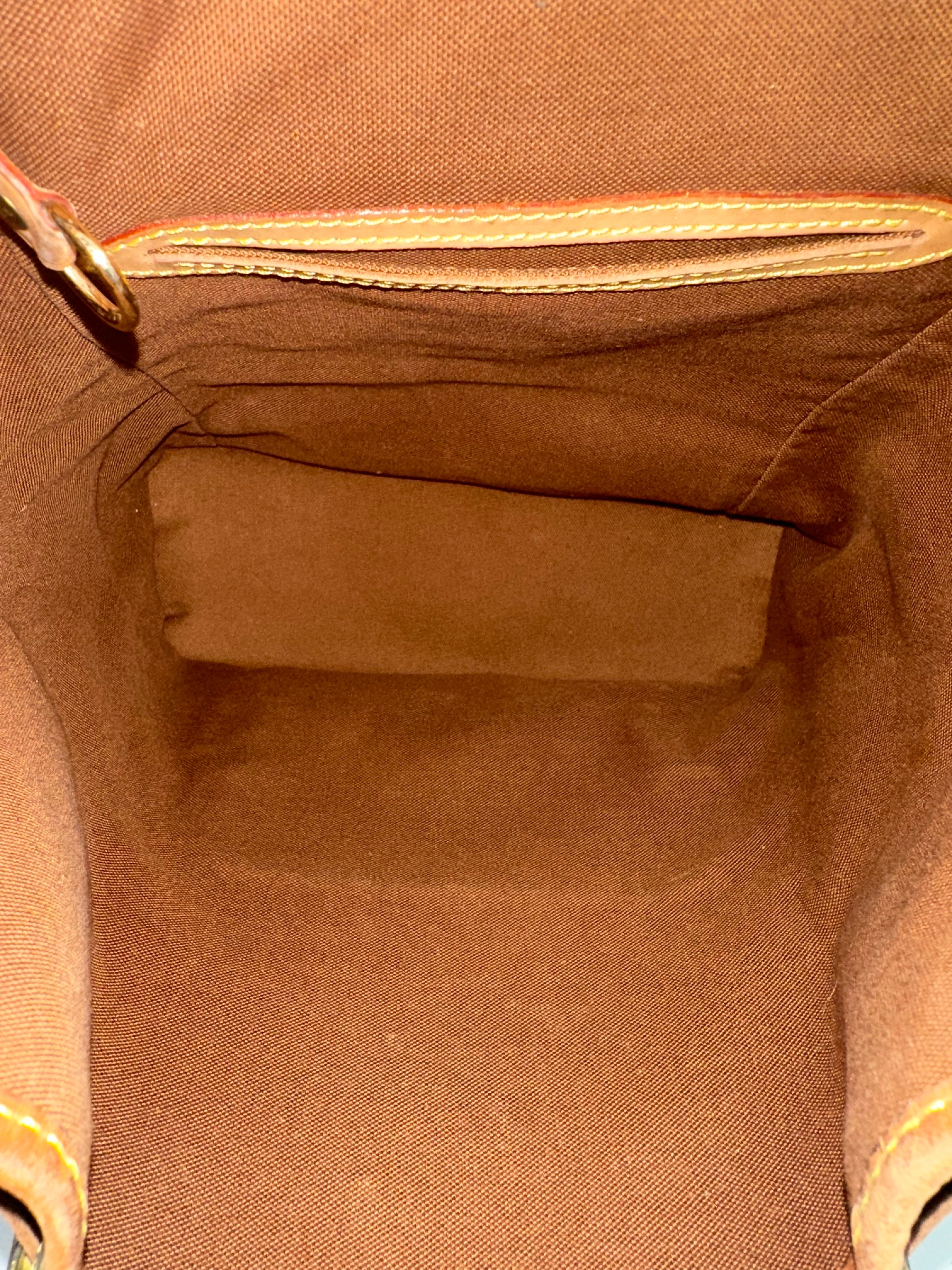 Louis Vuitton Montsouris MM