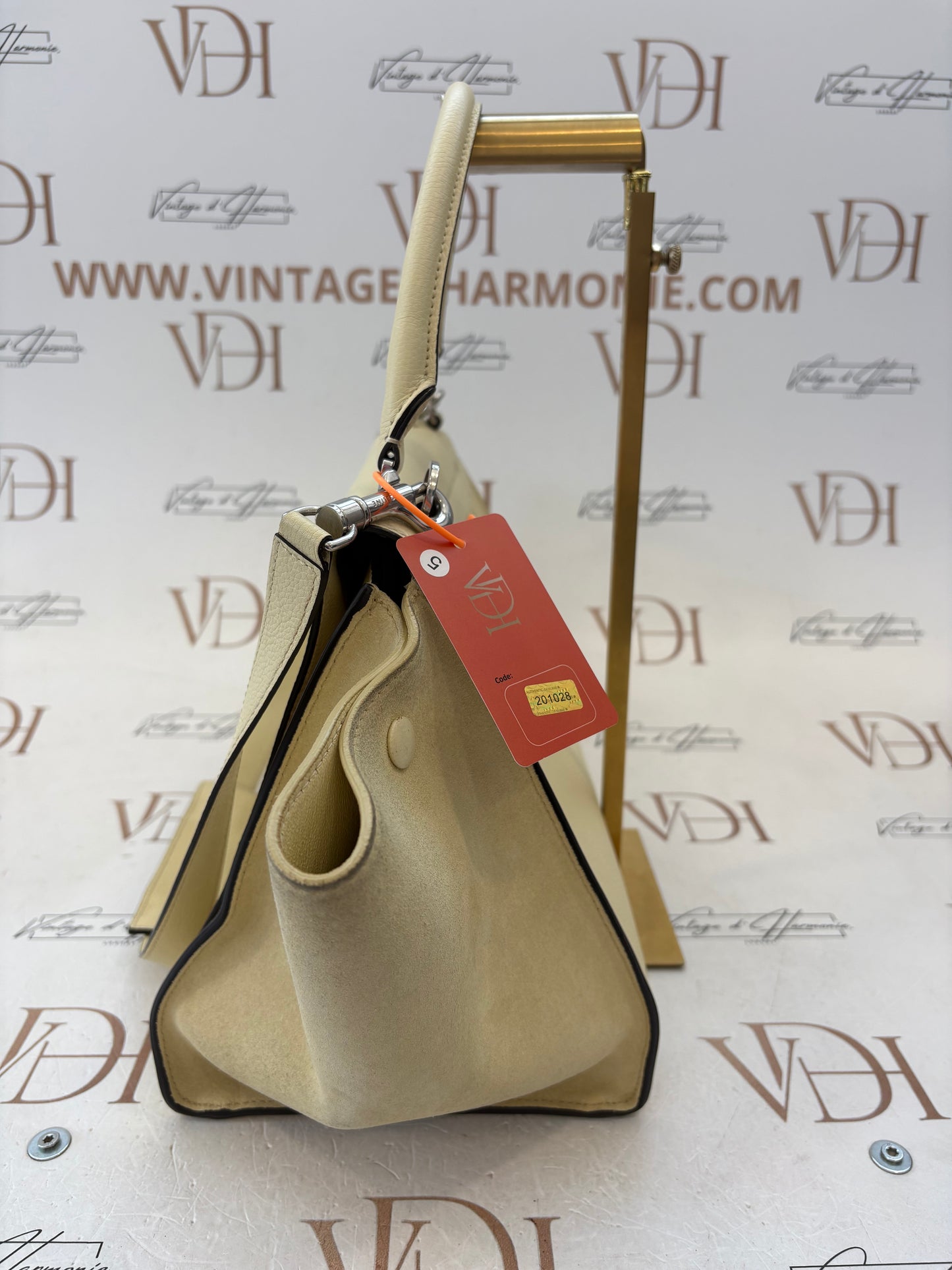 201028 - Céline Trapeze